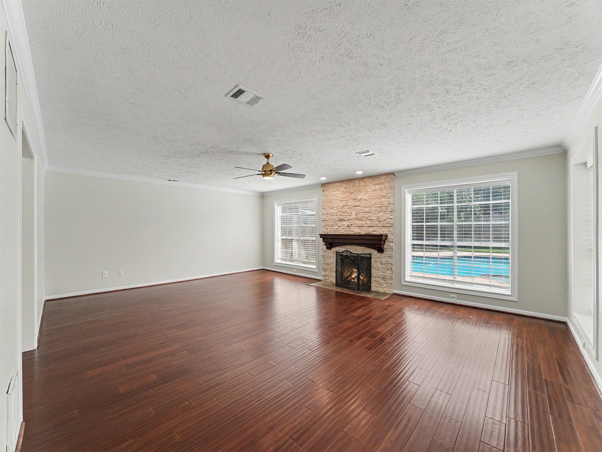 15811 Echo Lodge Drive Property Photo 16