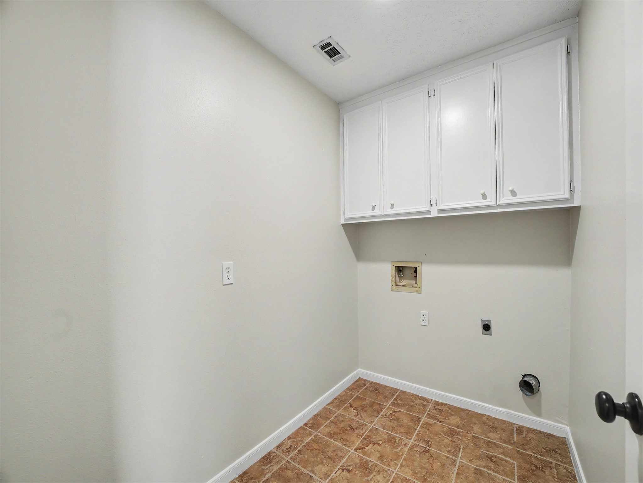 15811 Echo Lodge Drive Property Photo 18