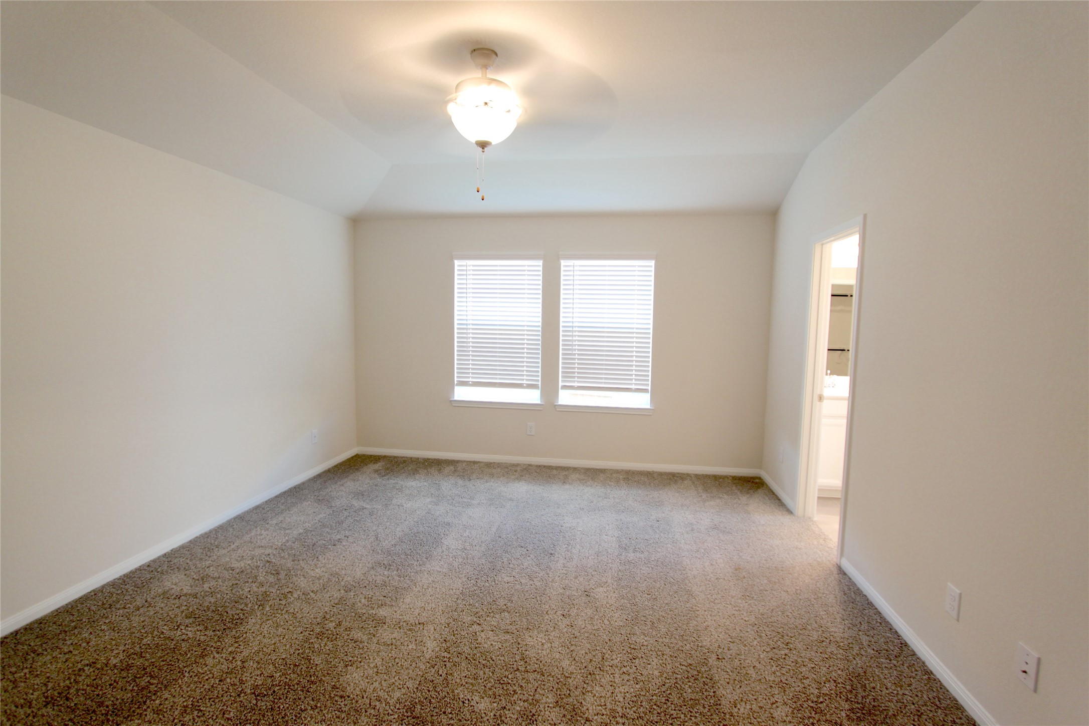 7207 Wilshire Court Property Photo 8