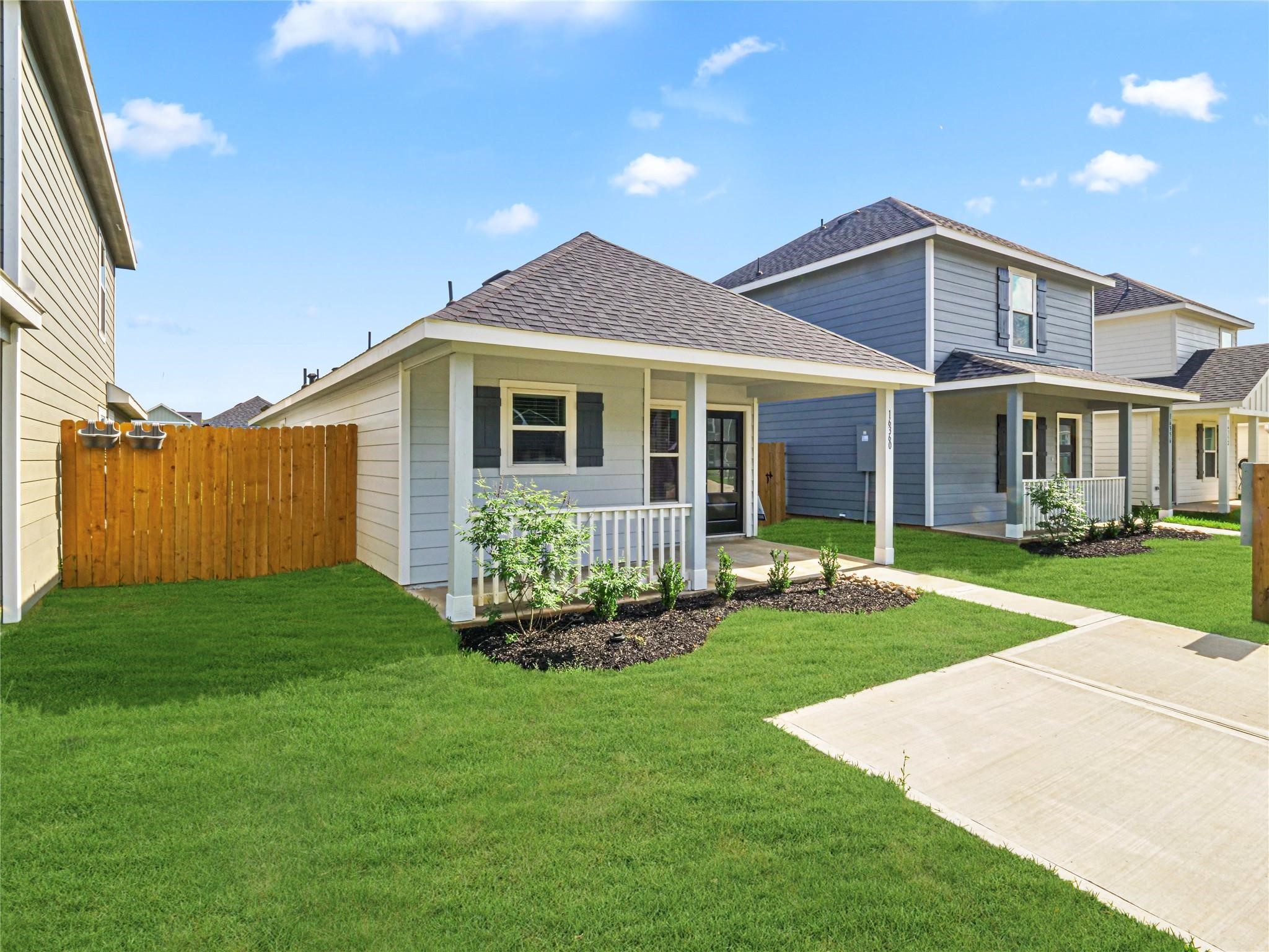 16360 Jasmine Marie Place Property Photo 1
