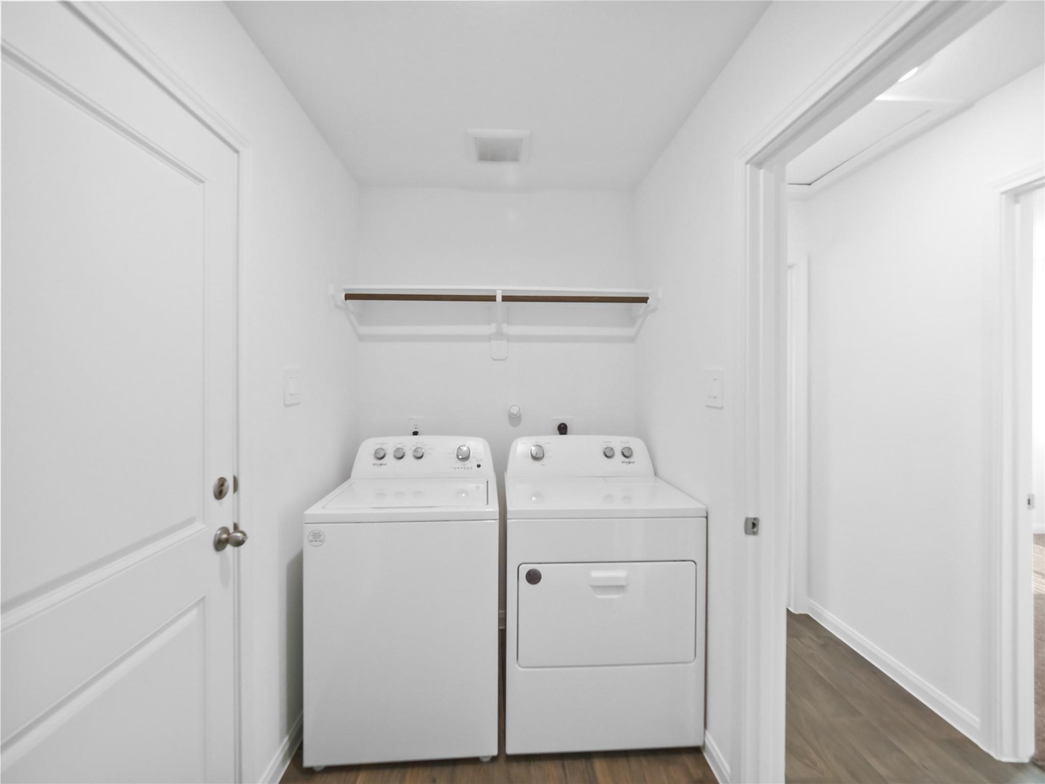 16360 Jasmine Marie Place Property Photo 10