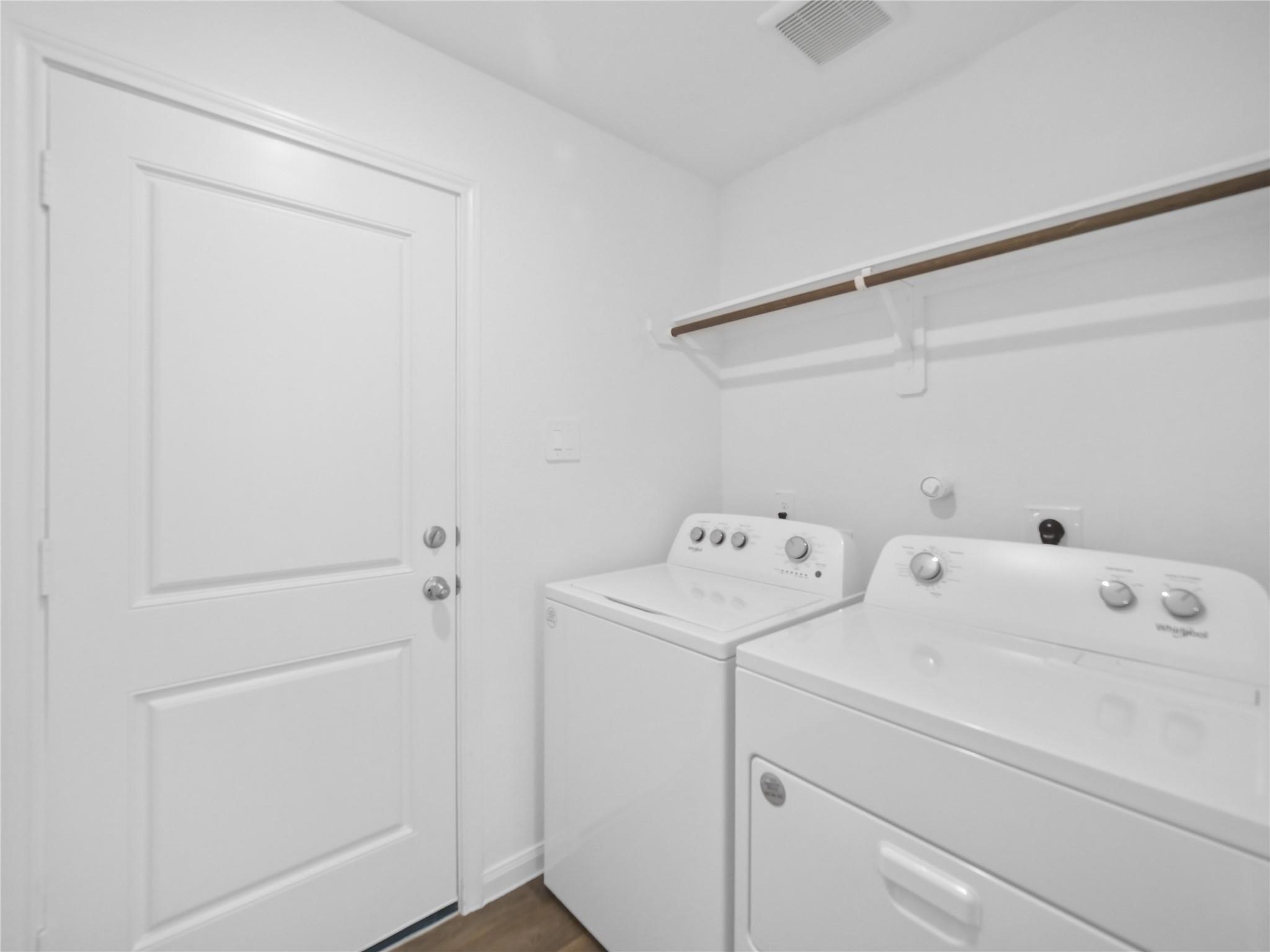 16360 Jasmine Marie Place Property Photo 11