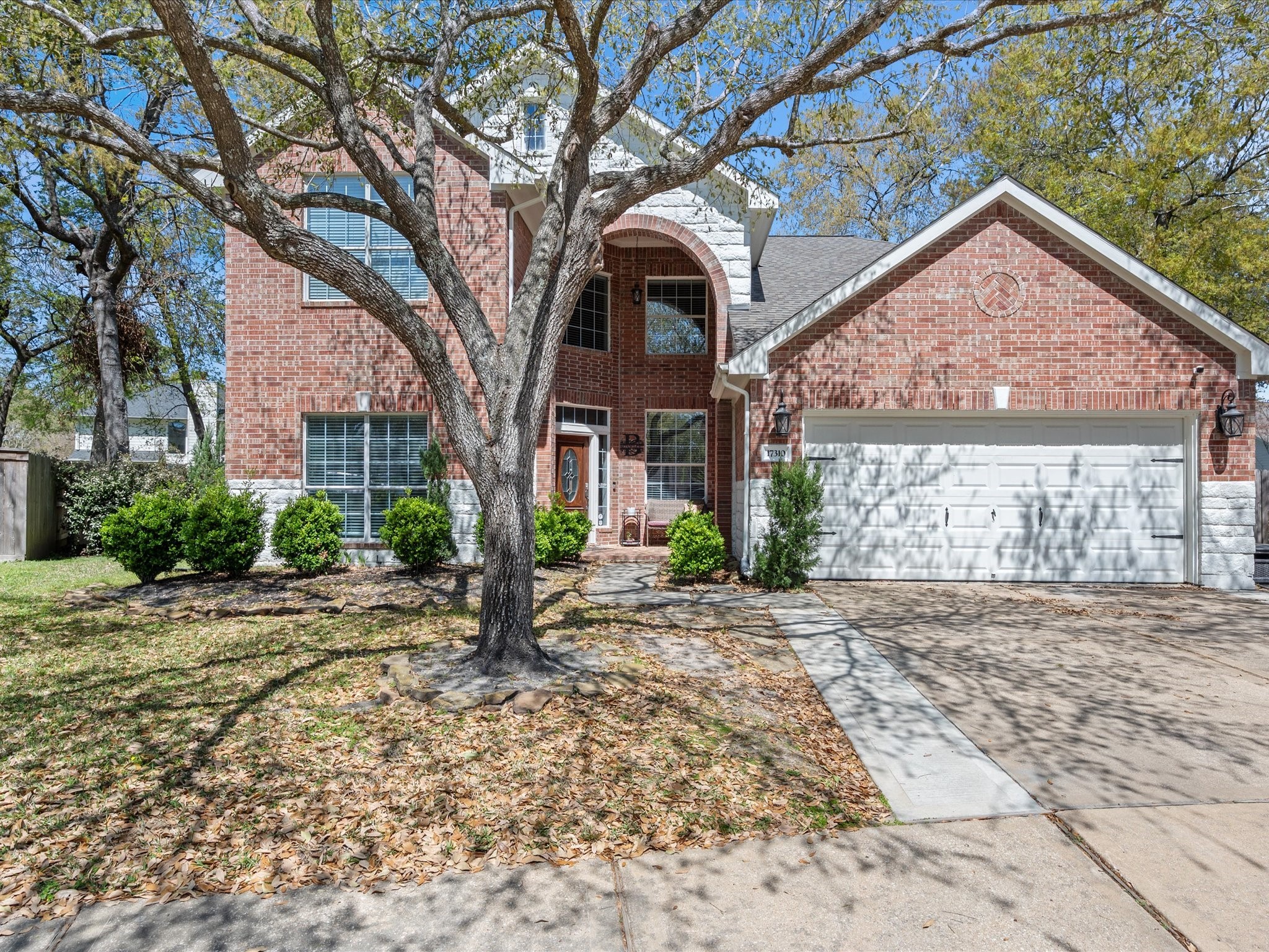 17310 Scotts Bluff Court Property Photo