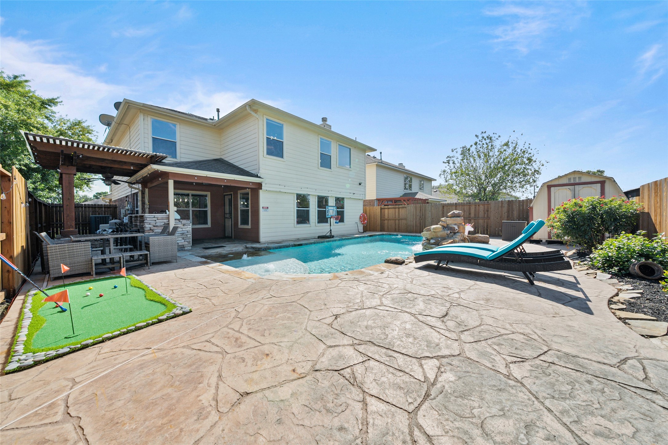 507 Northvalley Drive Property Photo 1