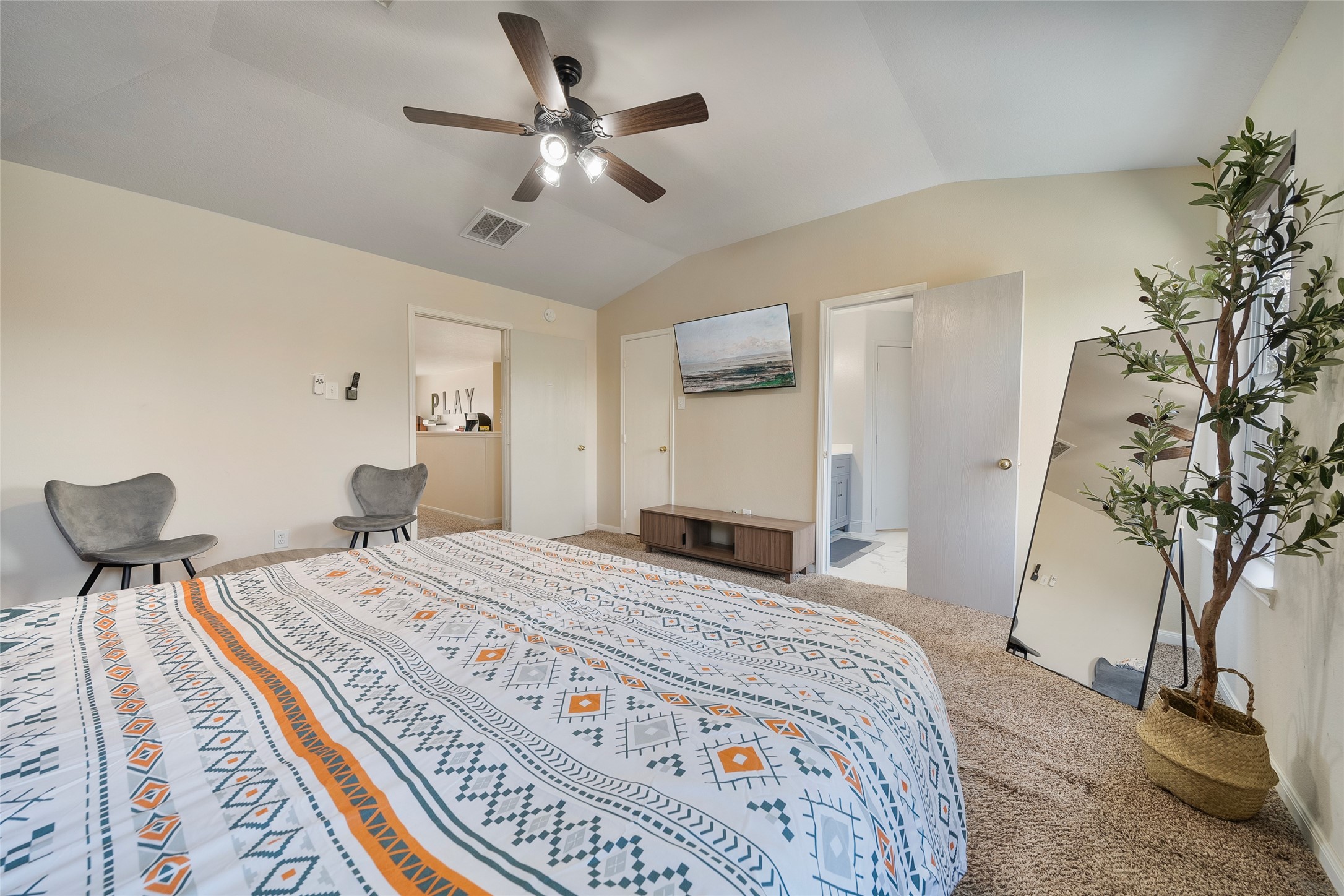 507 Northvalley Drive Property Photo 17