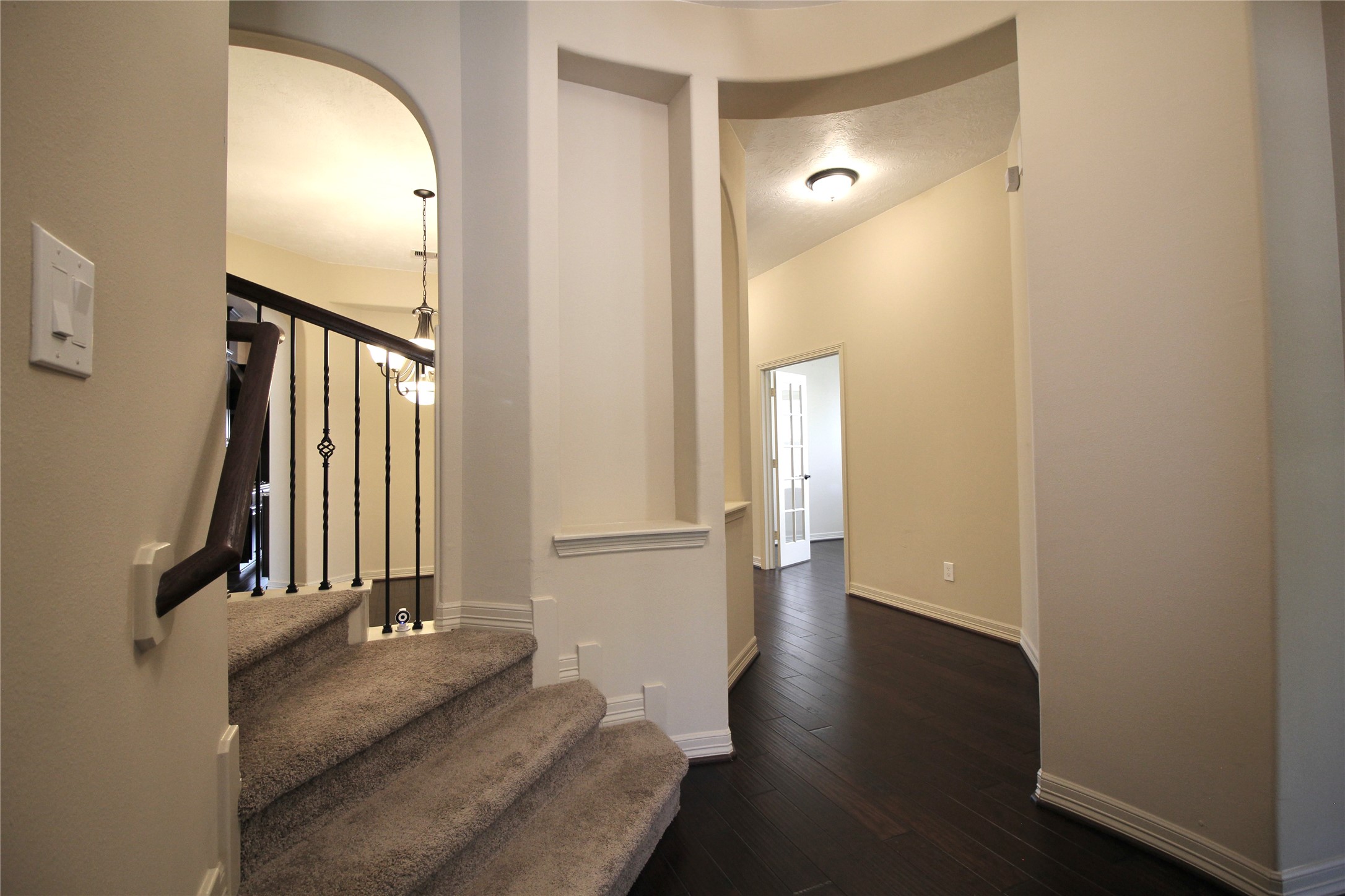 179 Hearthshire Circle Property Photo 5