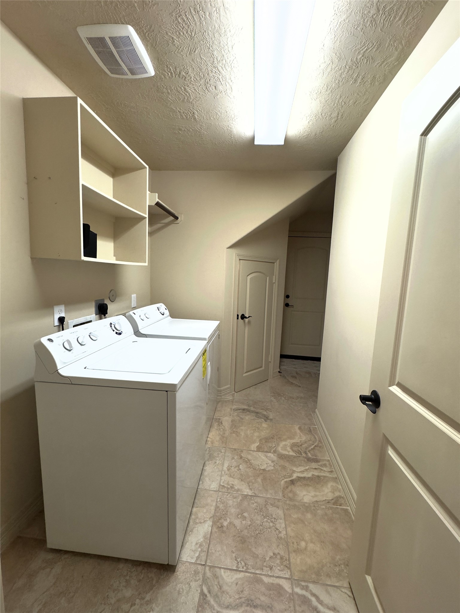 179 Hearthshire Circle Property Photo 26