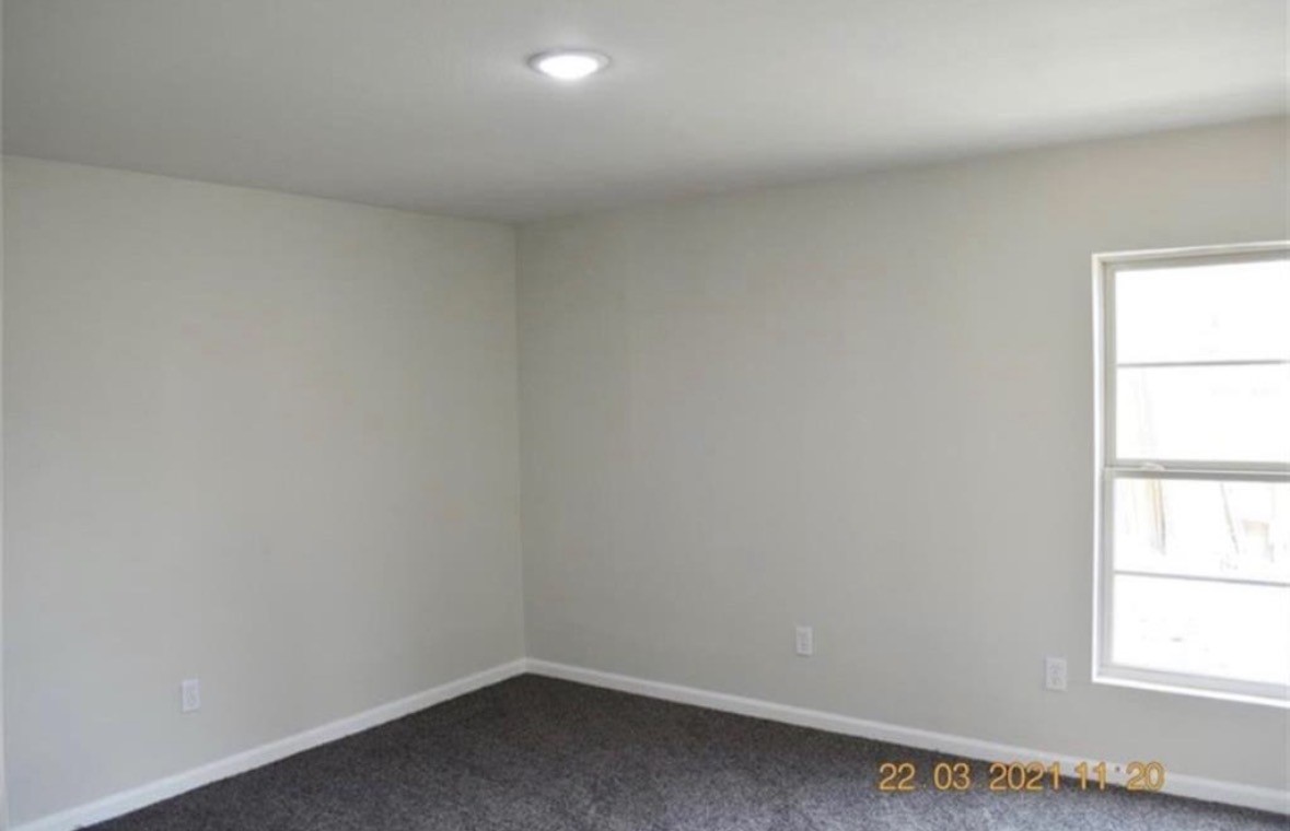 4201 Kashmere Street C Property Photo 5