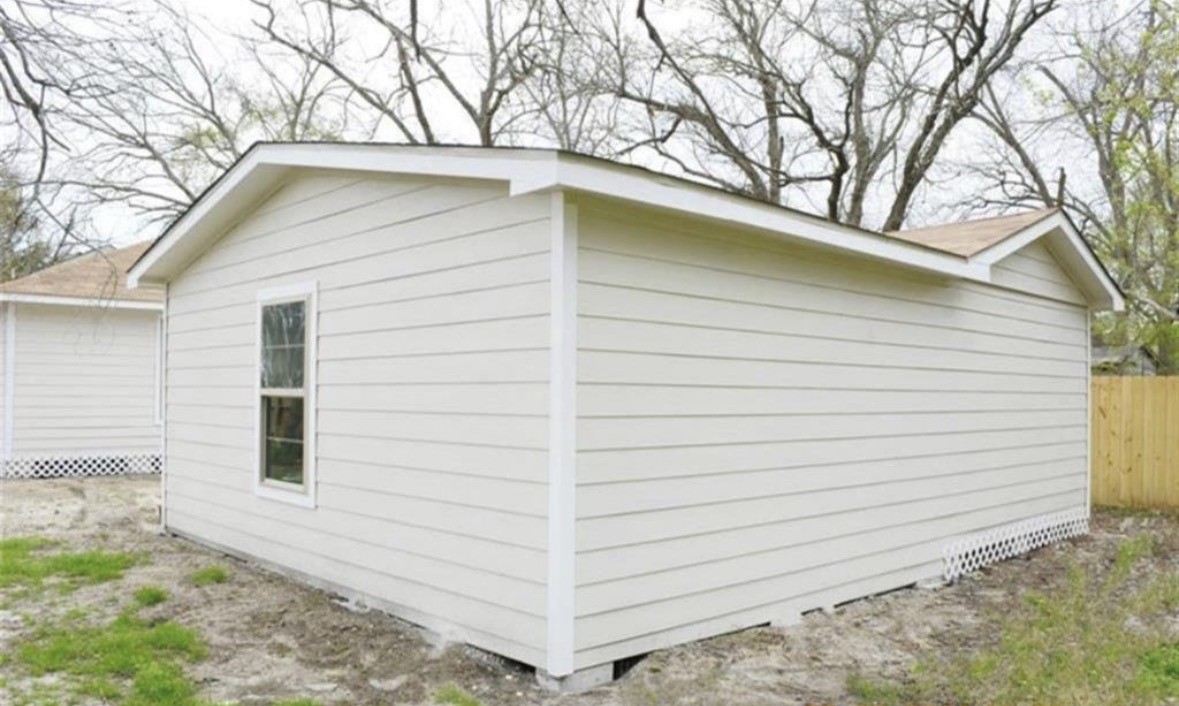 4201 Kashmere Street C Property Photo 8
