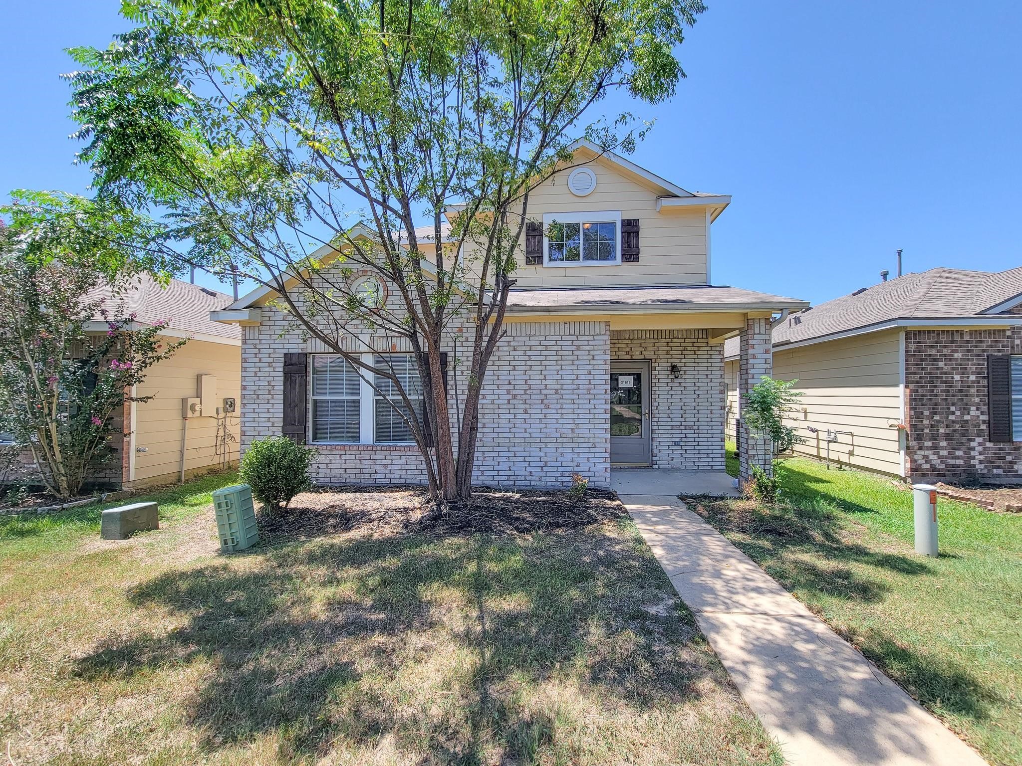 21818 Grassy Hill Lane Property Photo 1