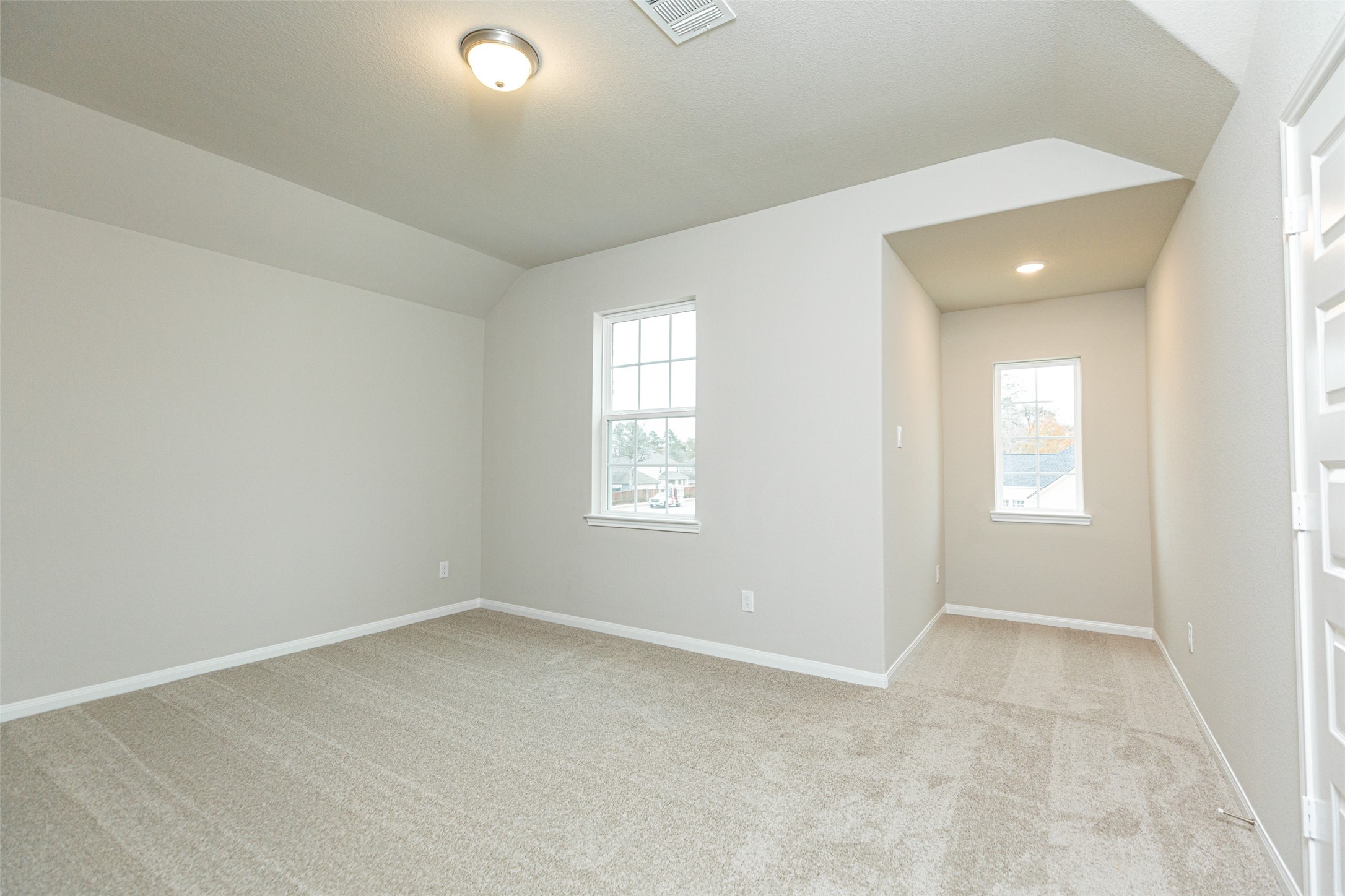13502 Summer Hill Drive Property Photo 24