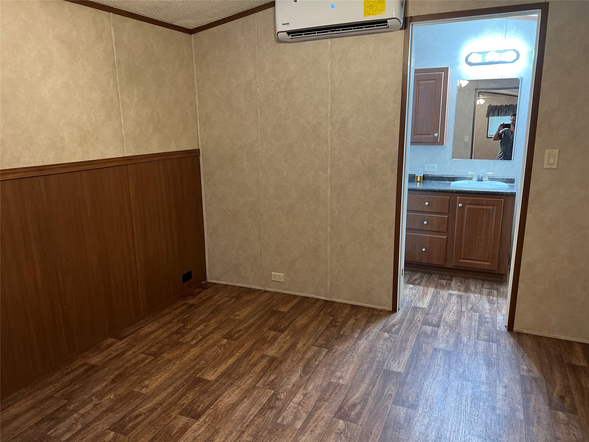 22767 Hudson Property Photo 5