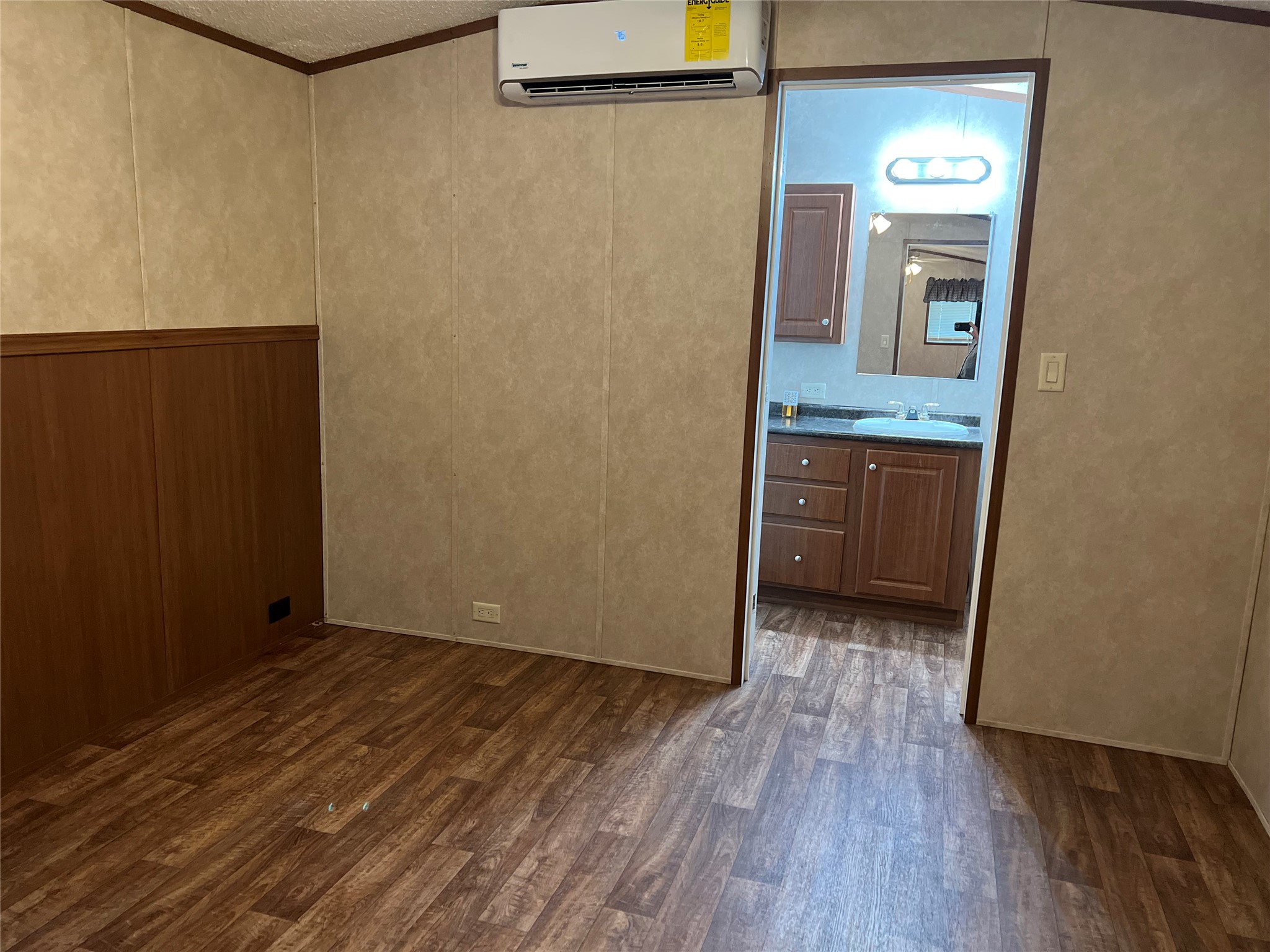 22767 Hudson Property Photo 6