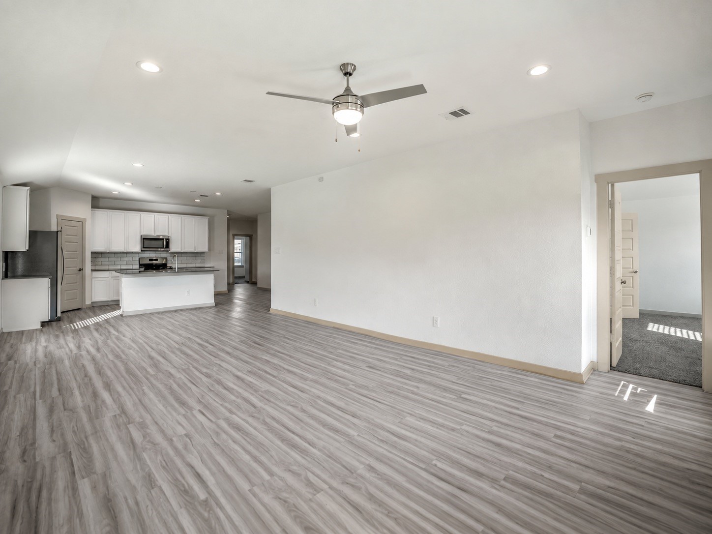 6807 Telford Hollow Trail Property Photo 13