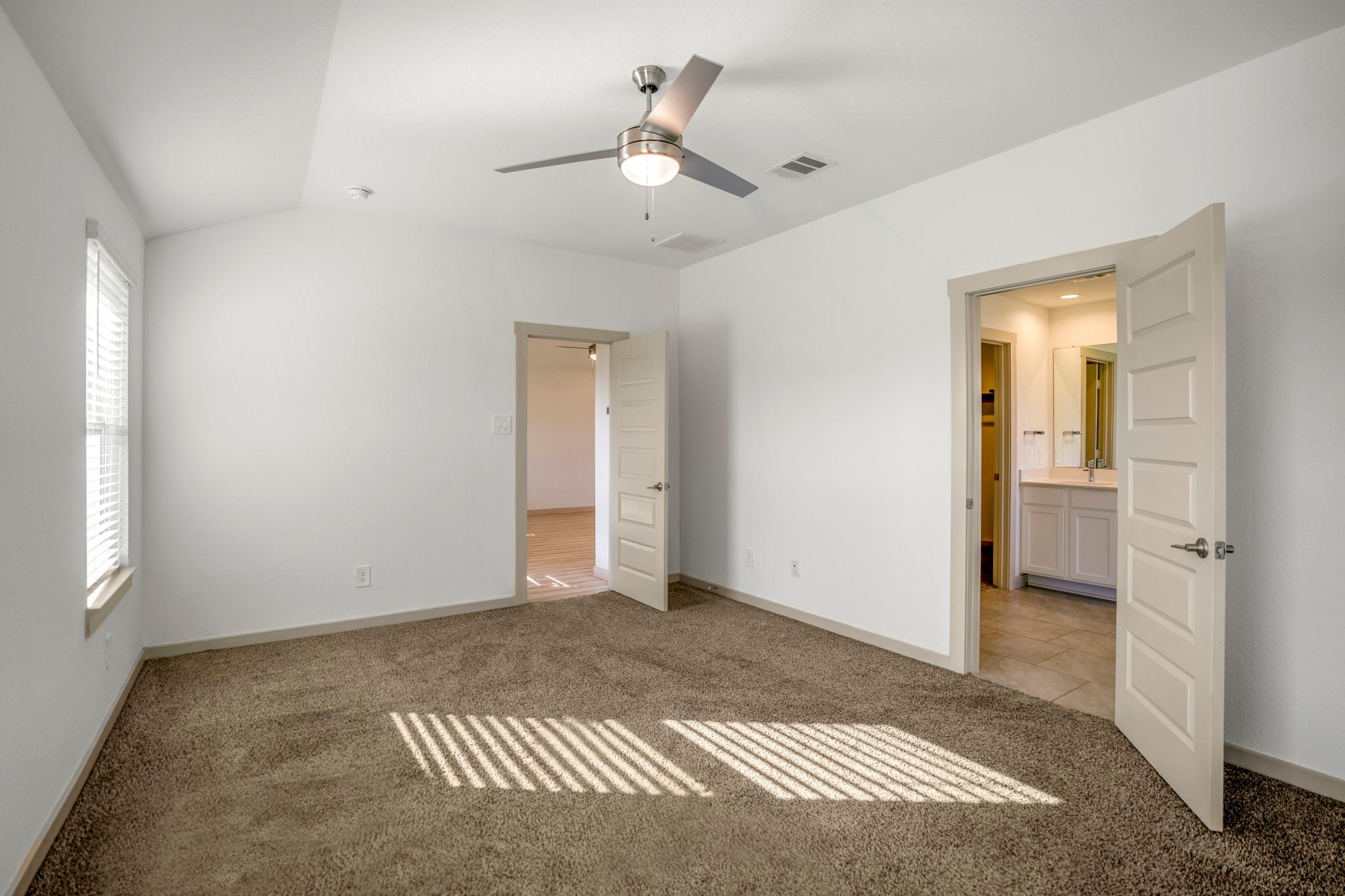 6807 Telford Hollow Trail Property Photo 19