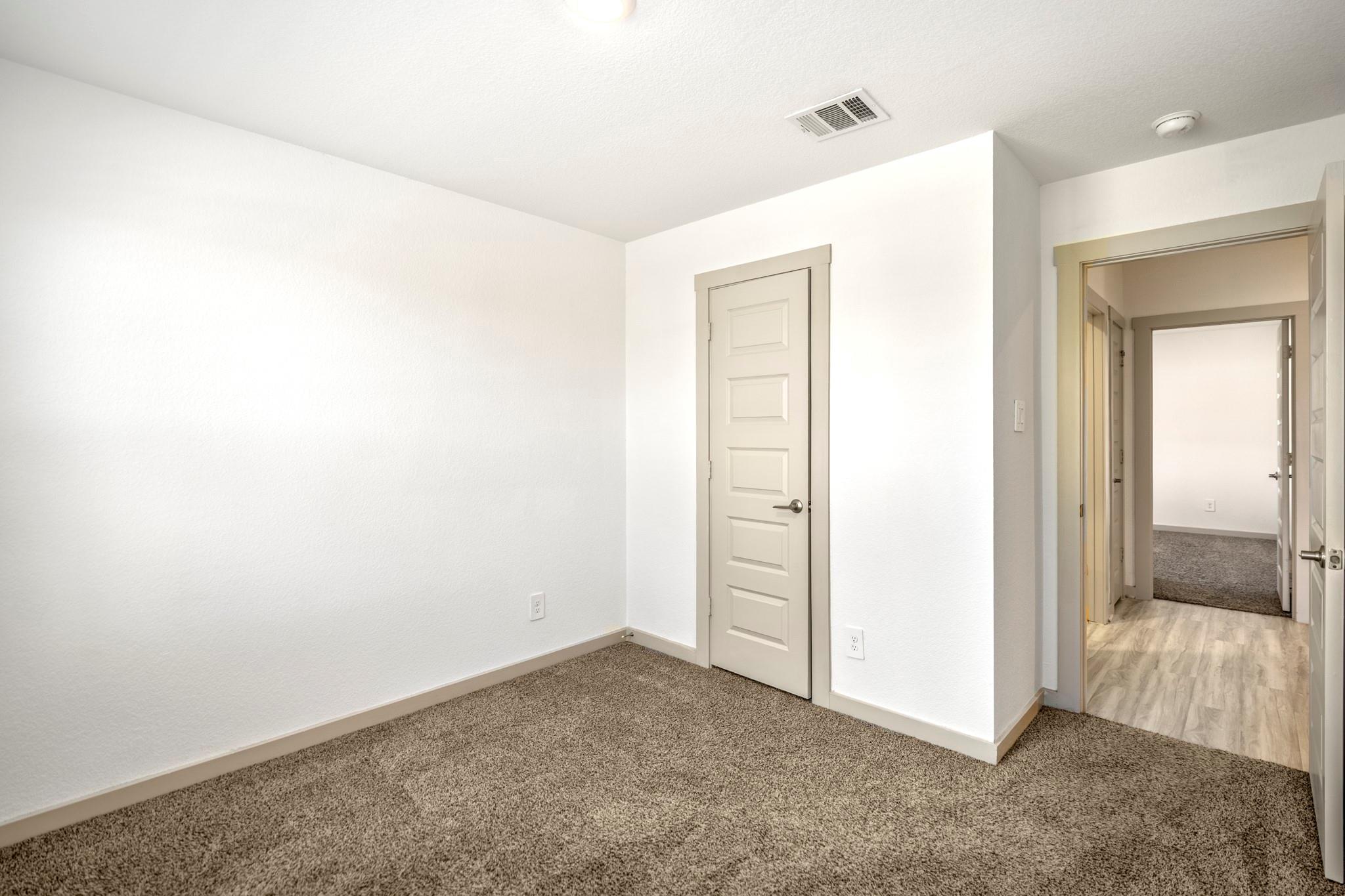 6807 Telford Hollow Trail Property Photo 32