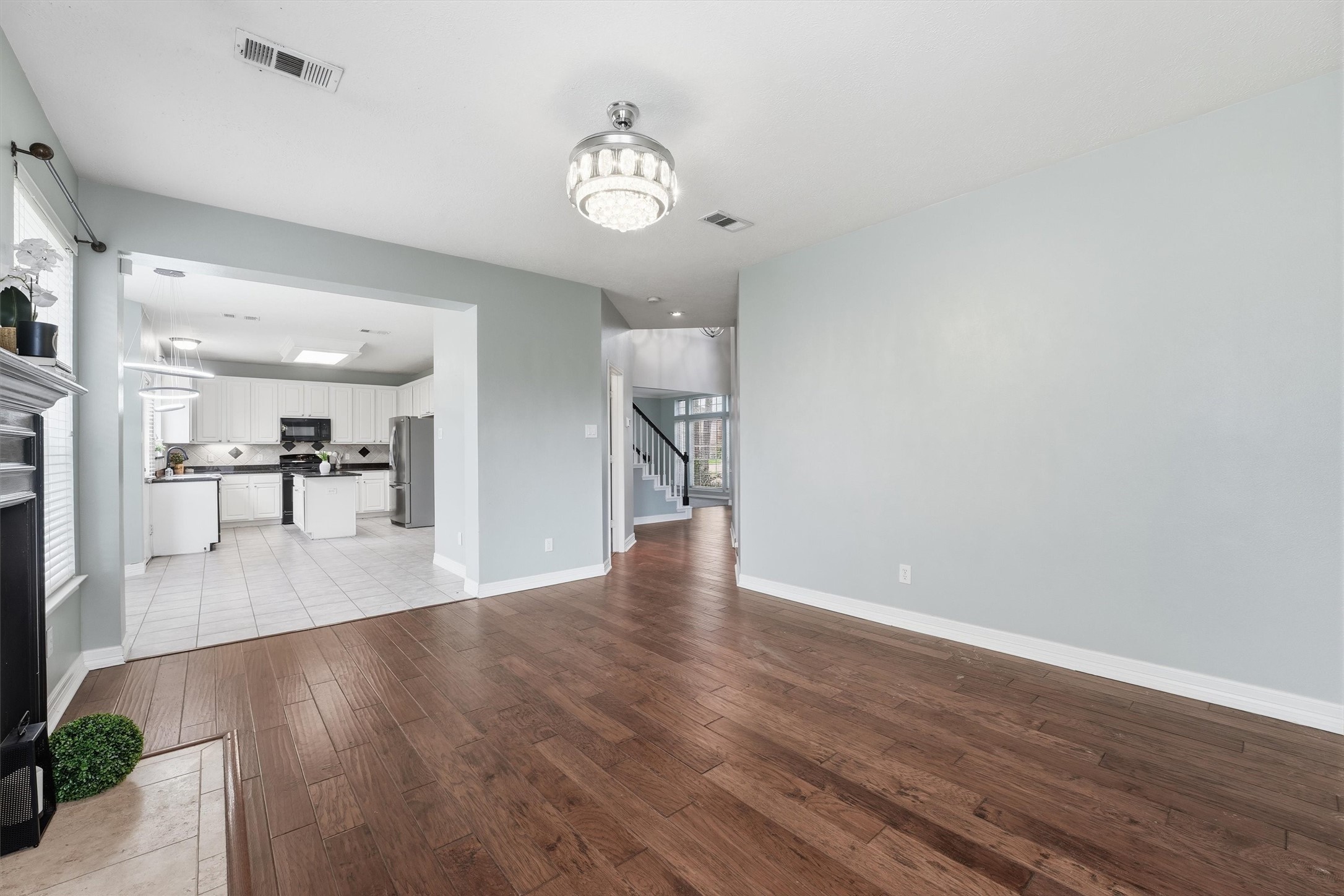 2413 Piney Woods Drive Property Photo 14