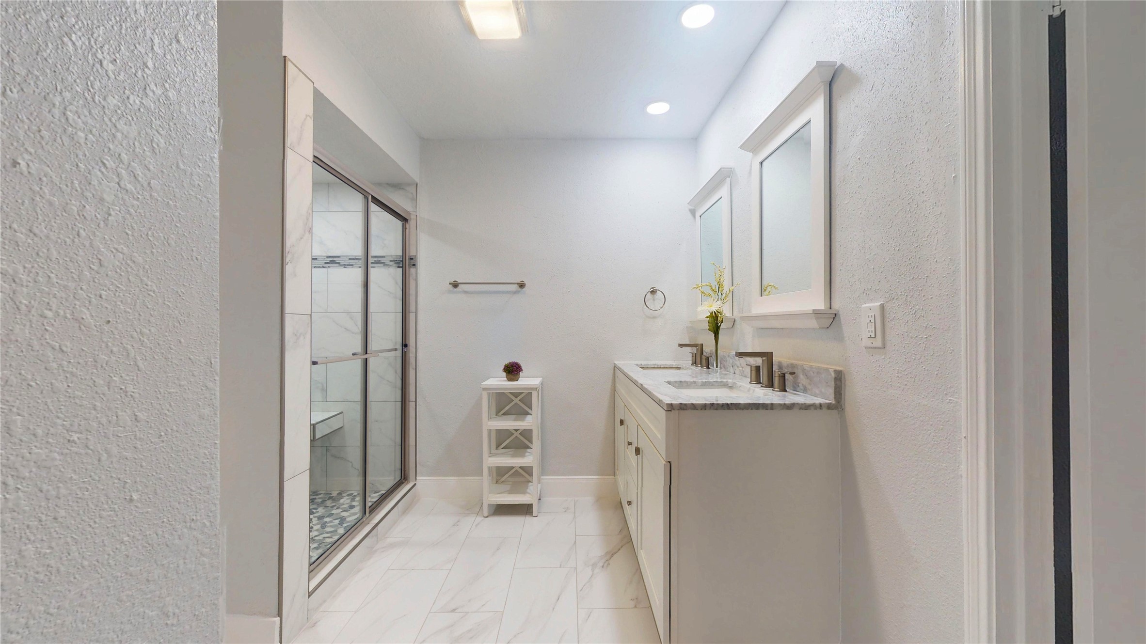 13046 Ferry Hill Lane Property Photo 44