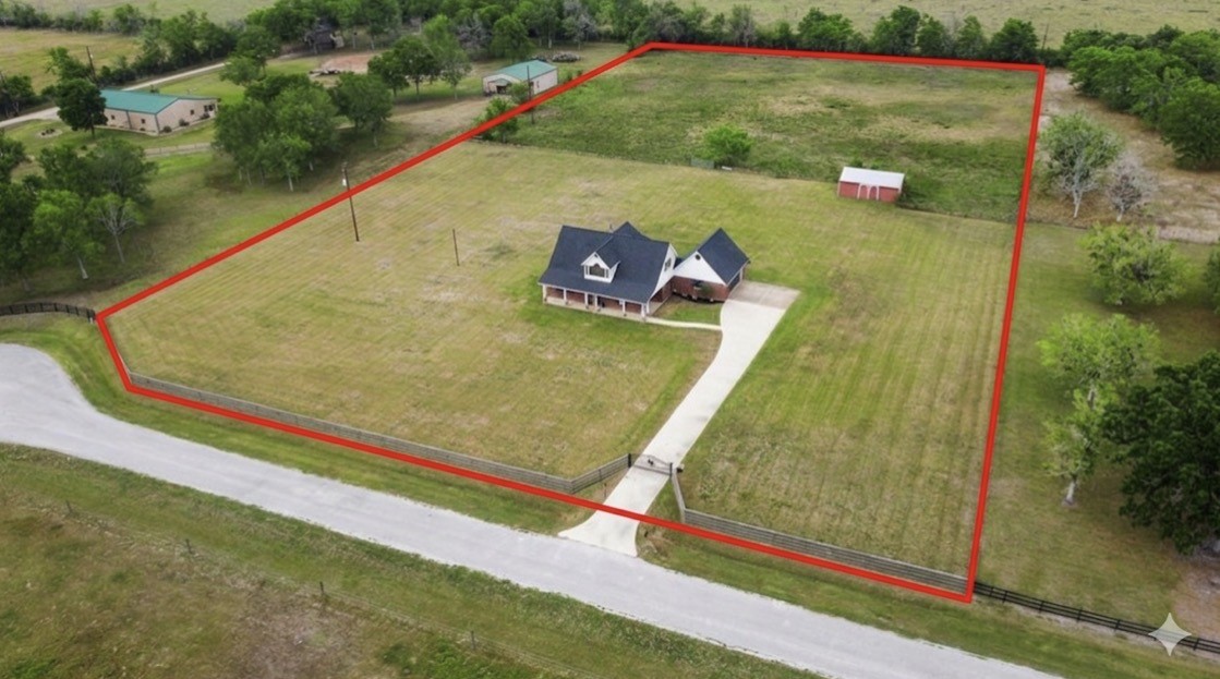 602 Cedar Creek Drive Property Photo