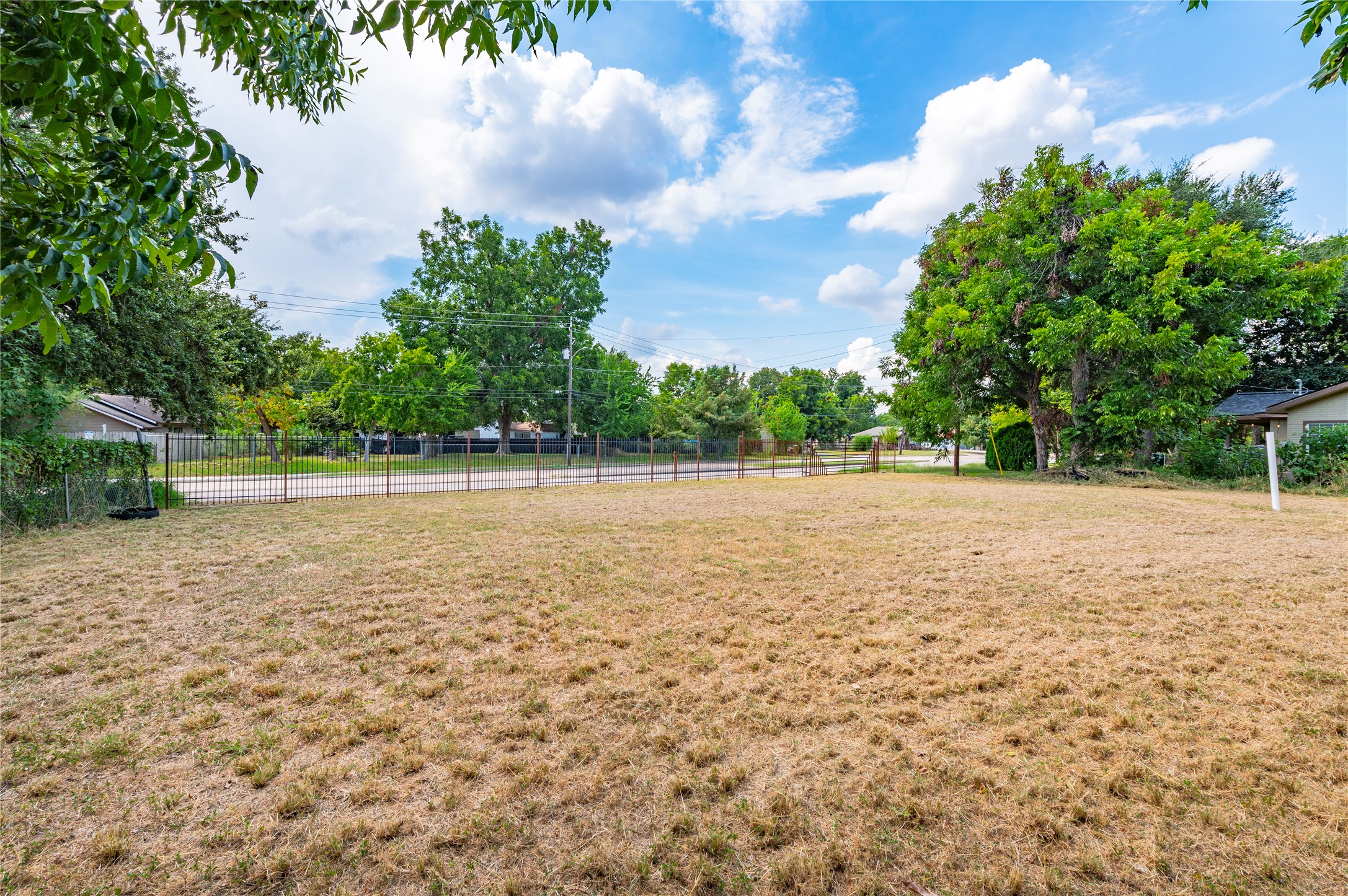 4503 Collingsworth Street Property Photo 4