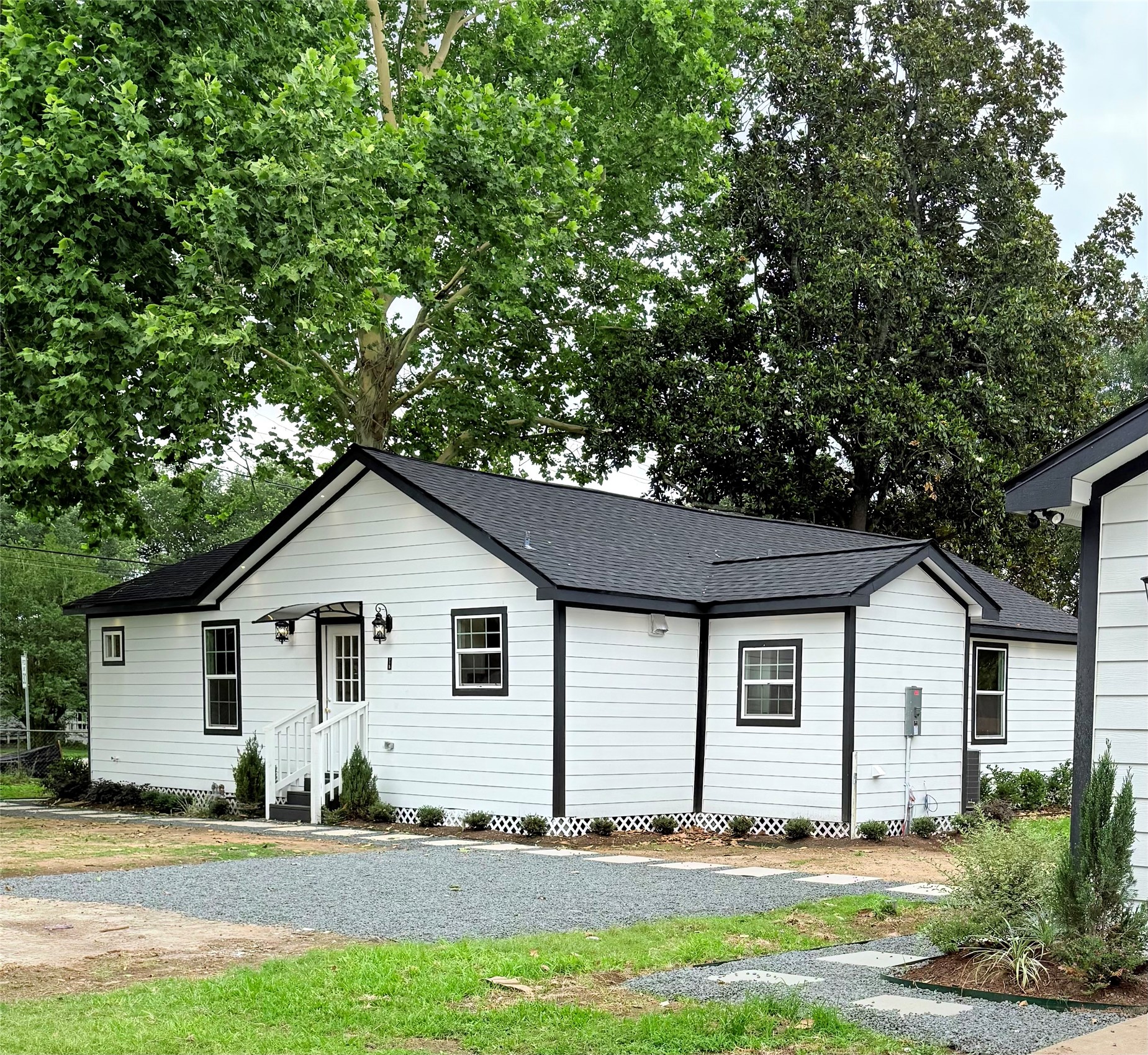 115 Penick Road Property Photo 4