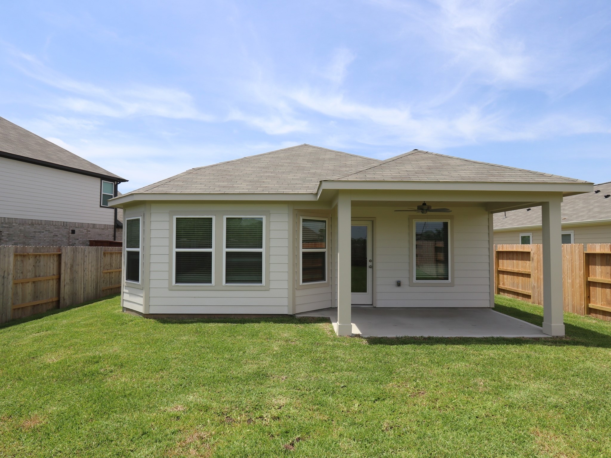 5807 Sunrise Bottom Lane Property Photo 5