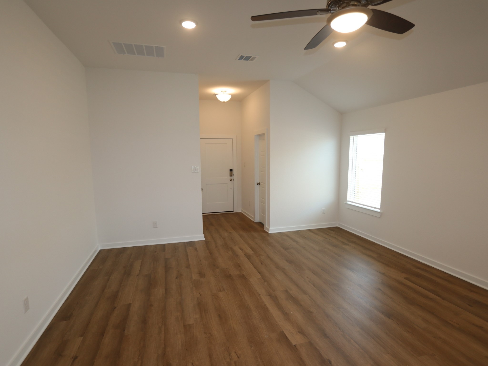 5807 Sunrise Bottom Lane Property Photo 26