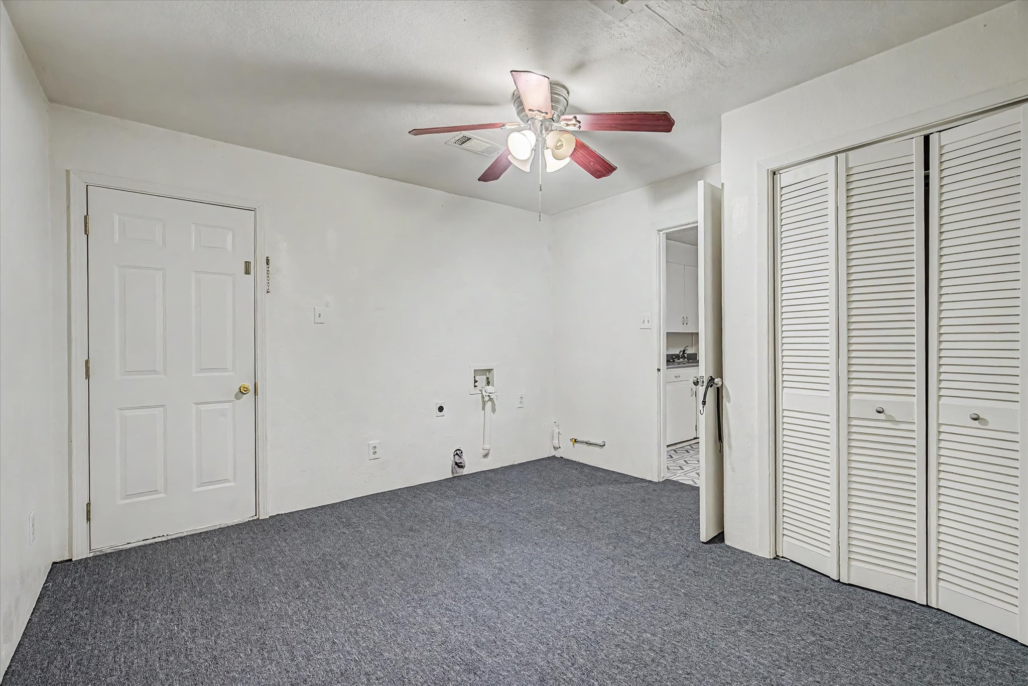 120 Fern Lane Property Photo 31