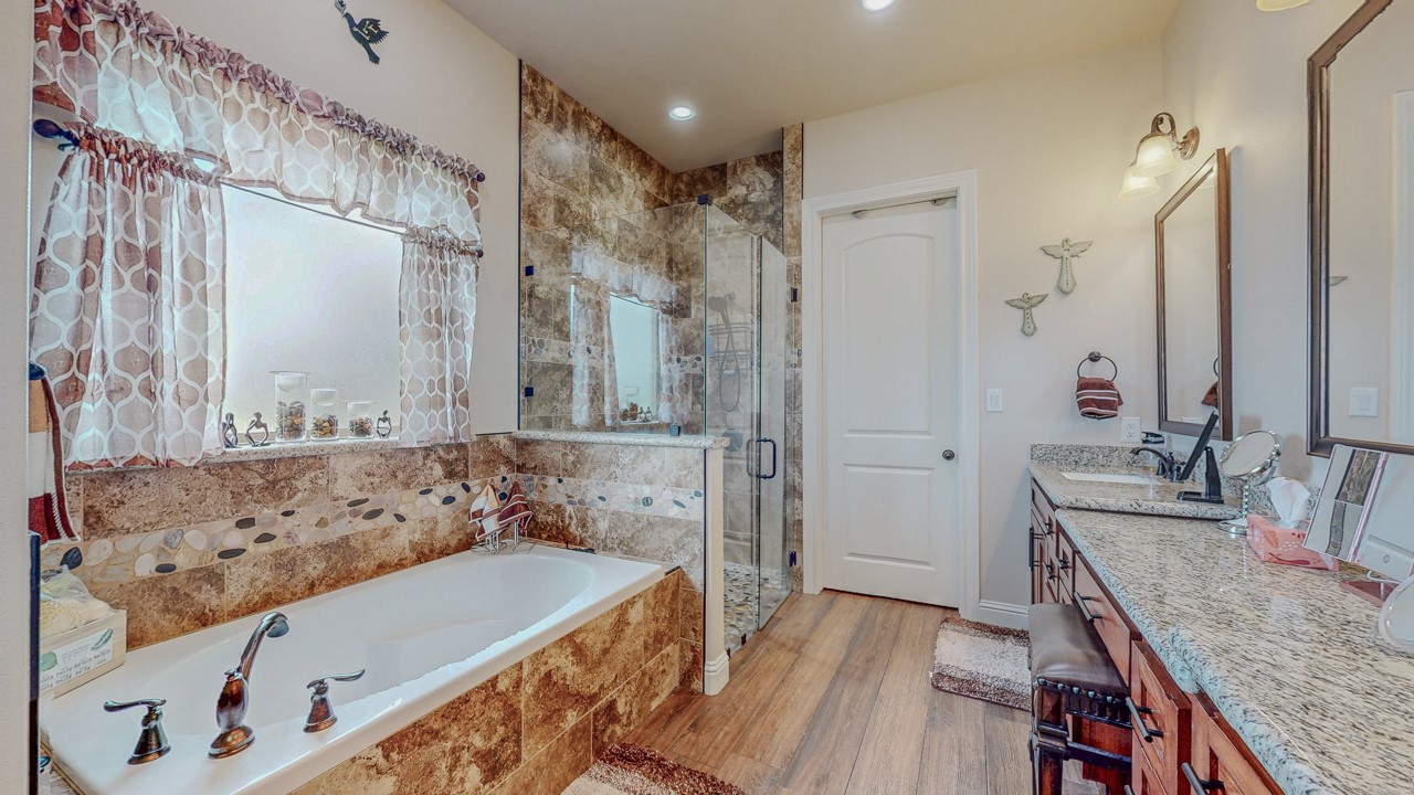 15360 Hercules Drive Property Photo 30