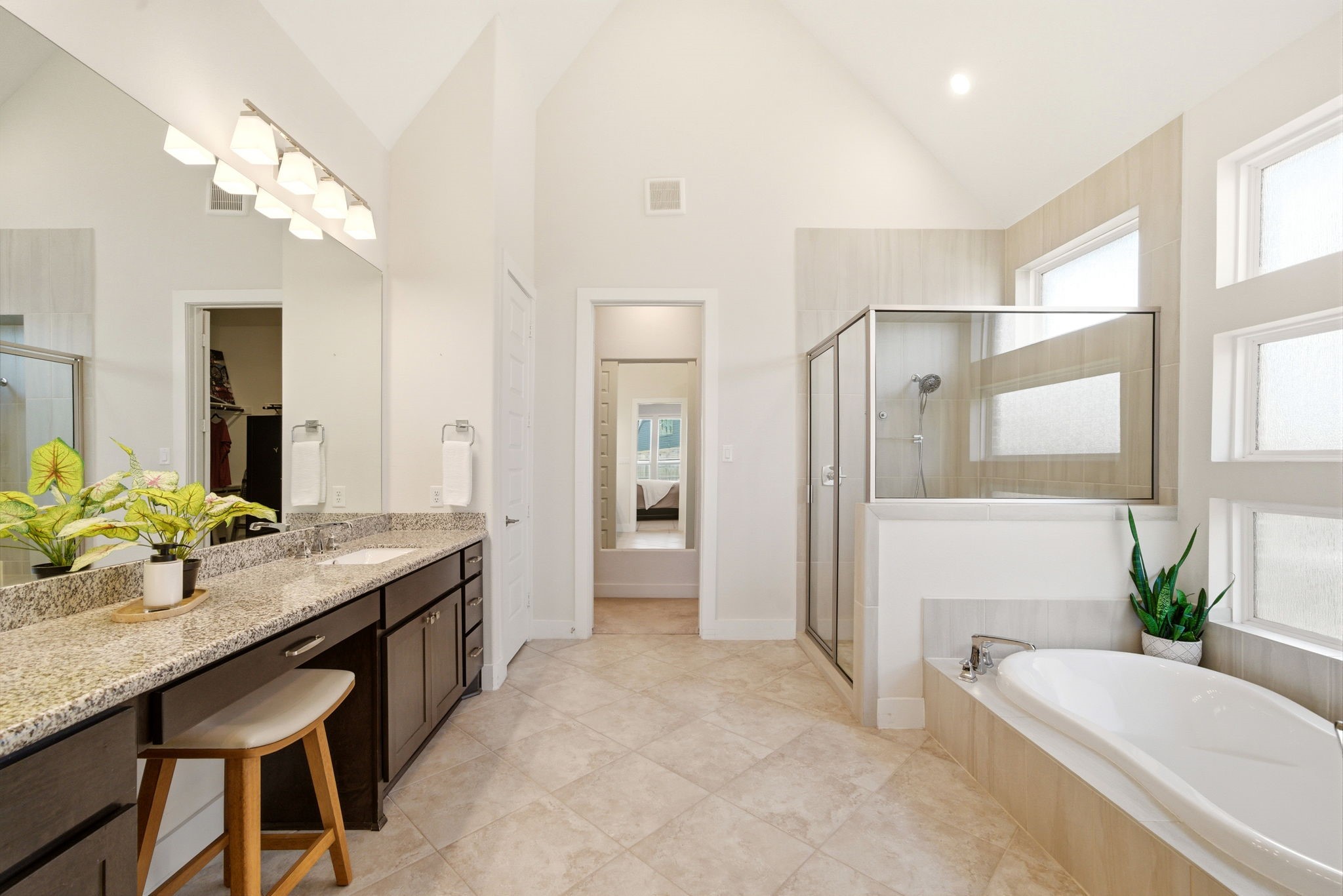 28811 Ember Crest Lane Property Photo 4