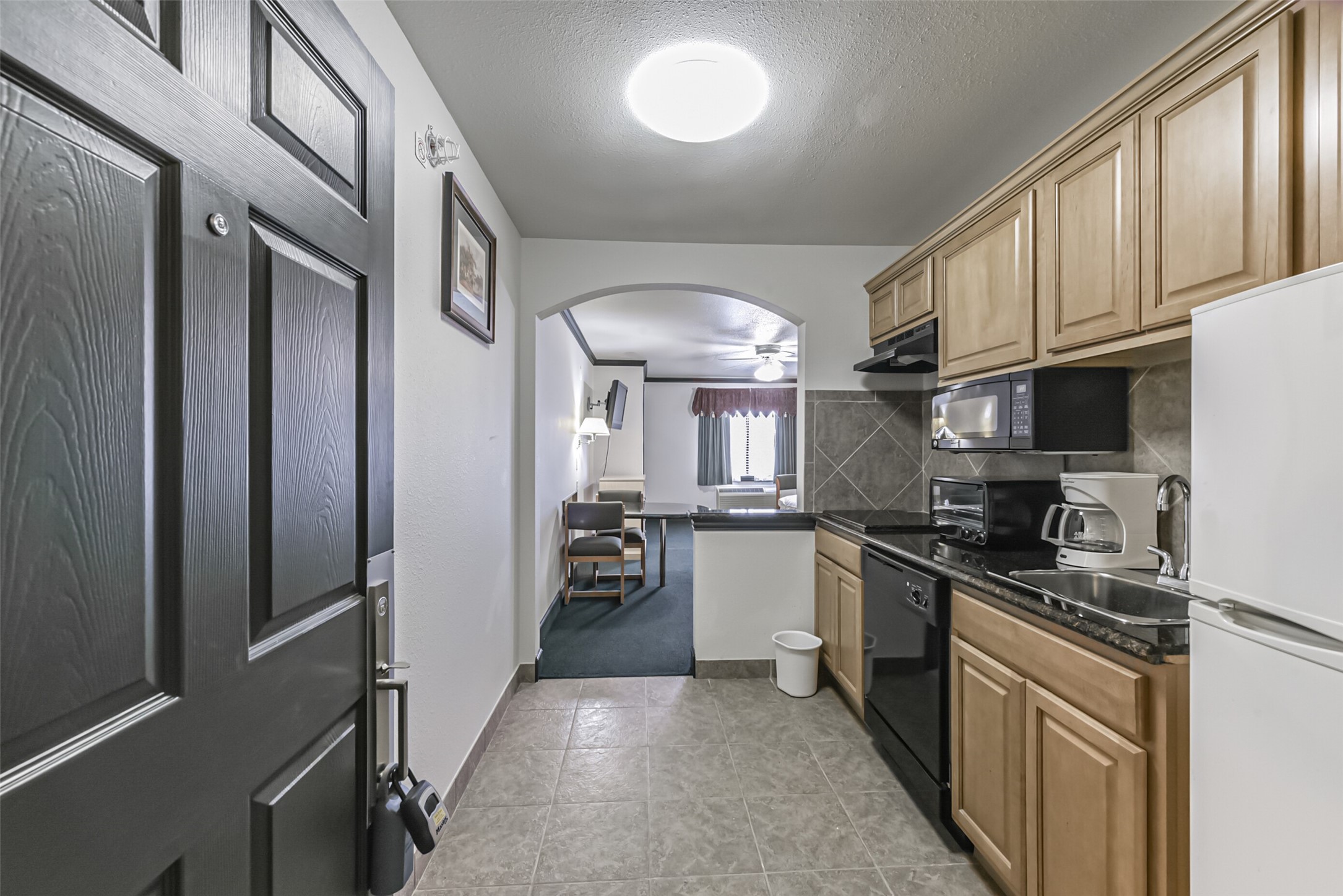 1025 Swanson Street 314 Property Photo 10