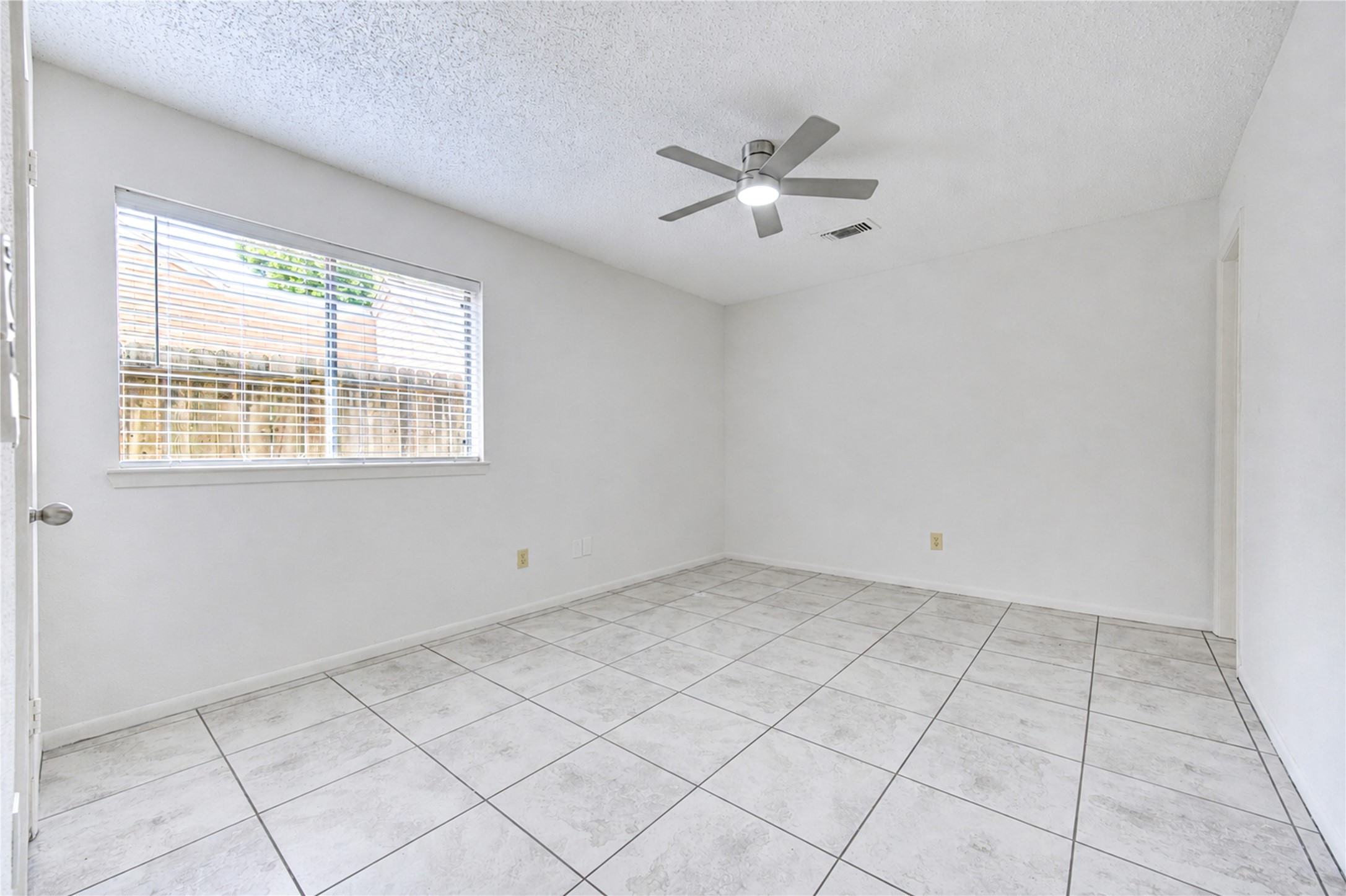 21419 Park Orchard Drive Property Photo 16