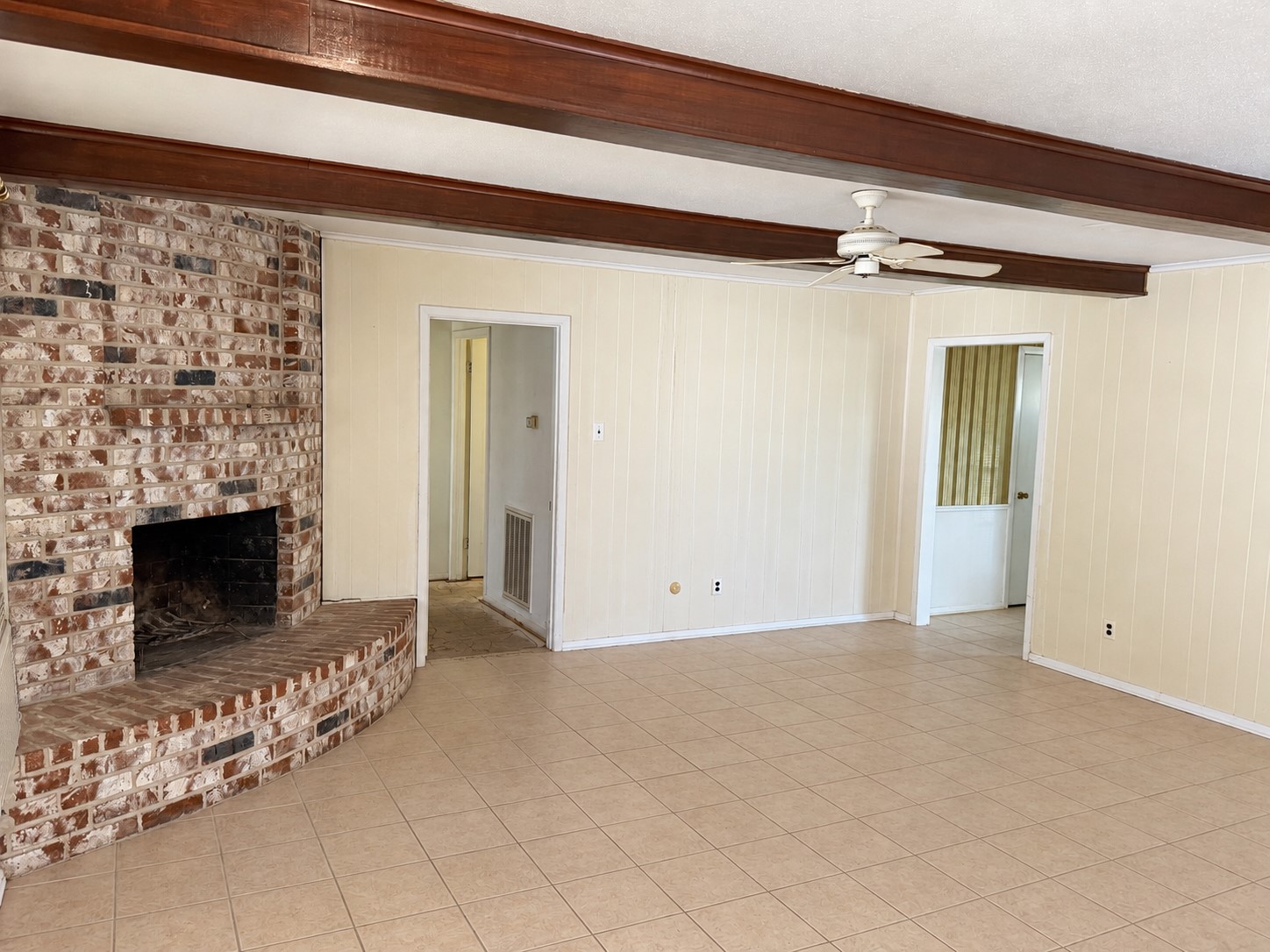 9030 Jackwood Street Property Photo 4