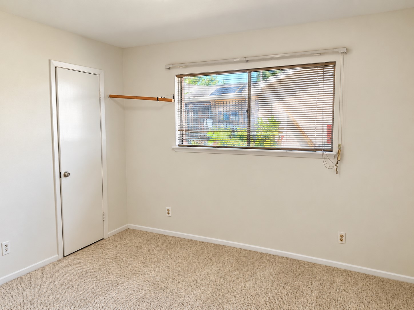 9030 Jackwood Street Property Photo 10