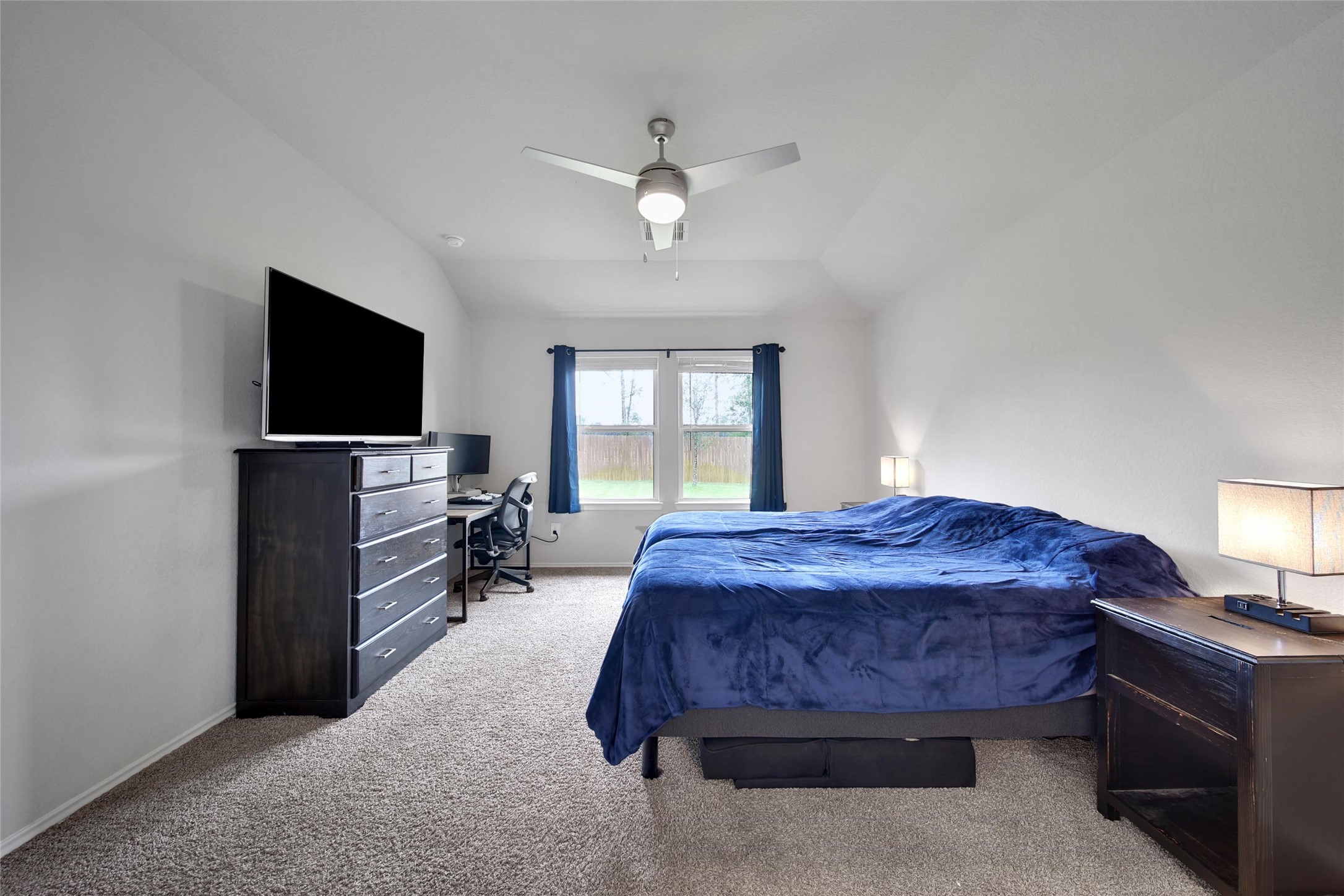 2619 Lost Holly Lane Property Photo 15