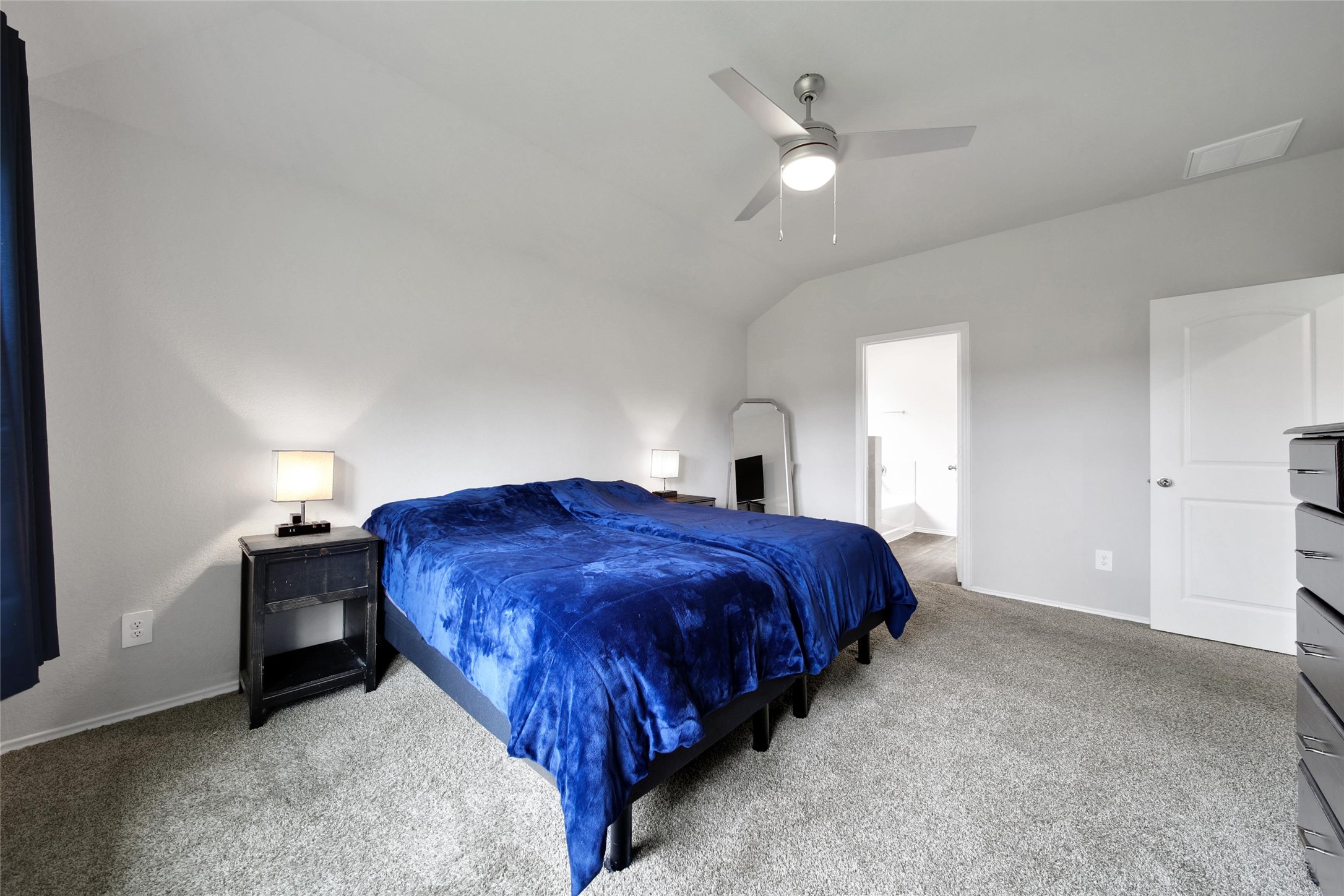 2619 Lost Holly Lane Property Photo 16