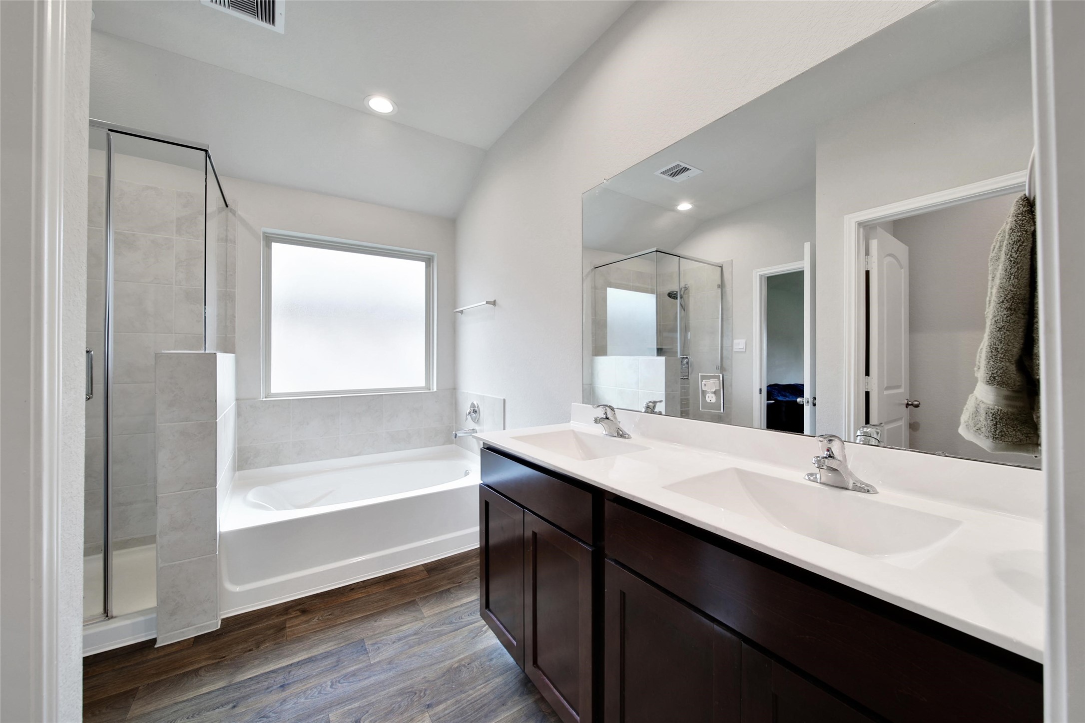 2619 Lost Holly Lane Property Photo 17