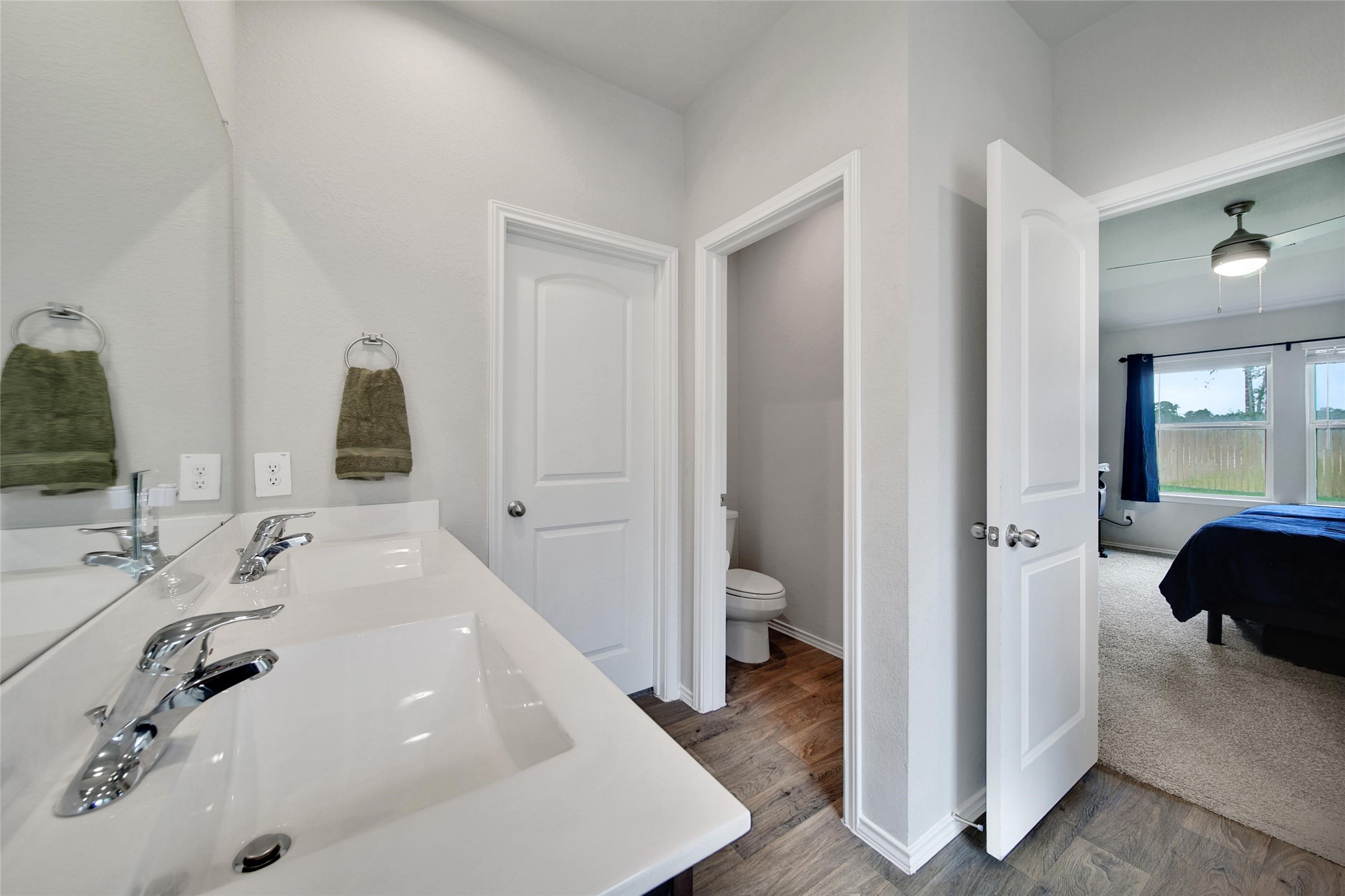 2619 Lost Holly Lane Property Photo 19