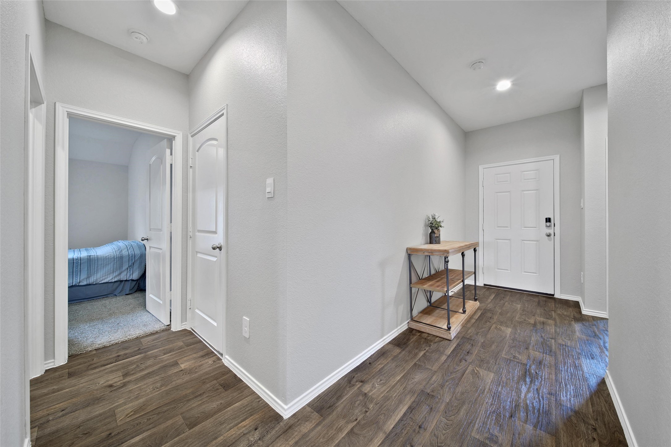 2619 Lost Holly Lane Property Photo 20