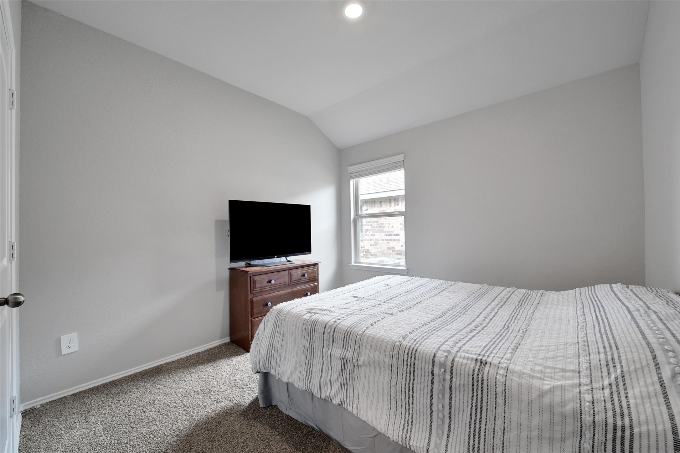 2619 Lost Holly Lane Property Photo 21