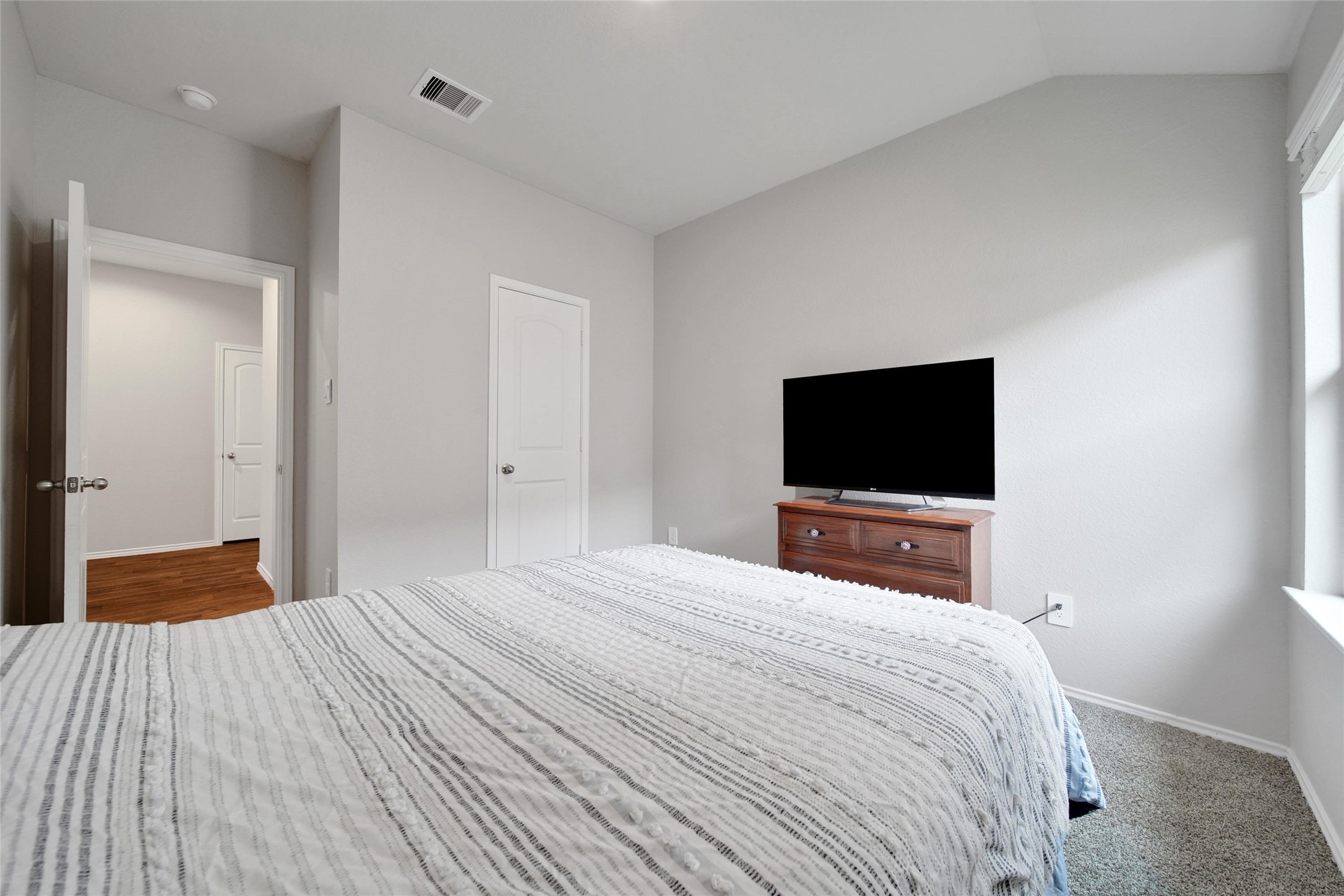 2619 Lost Holly Lane Property Photo 22