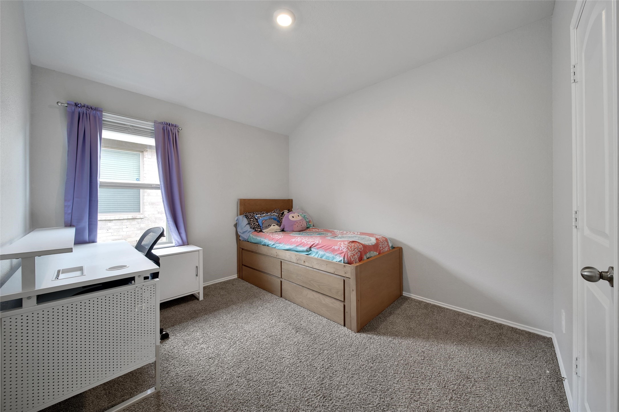 2619 Lost Holly Lane Property Photo 24