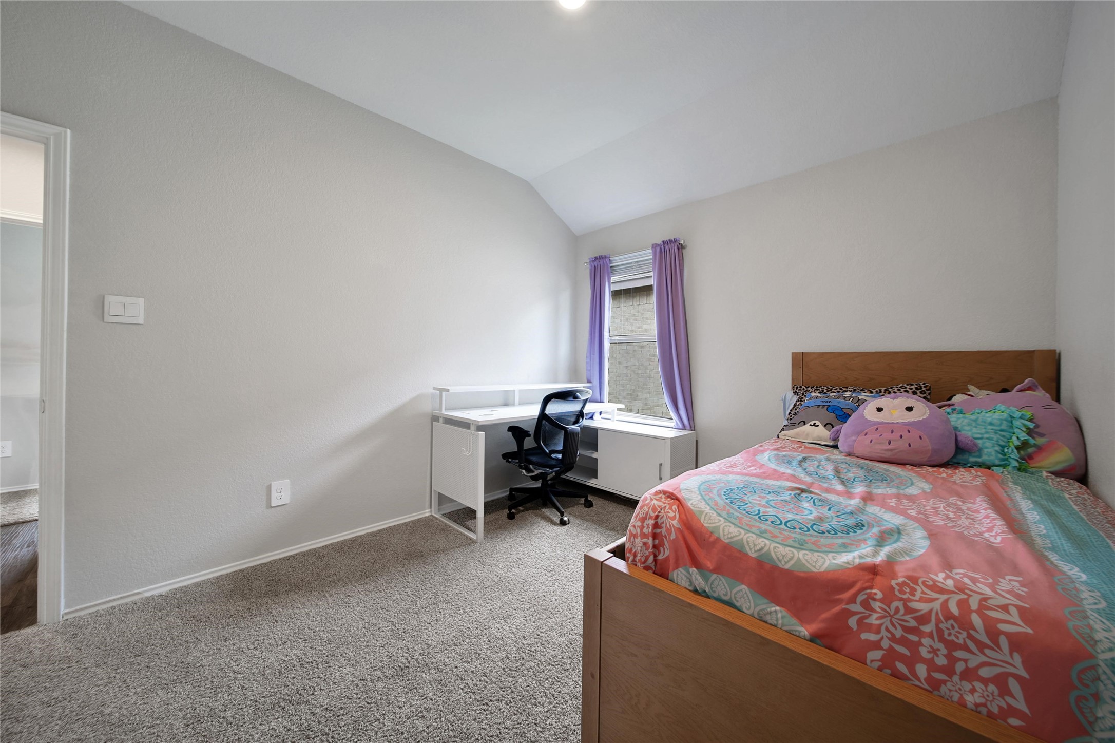 2619 Lost Holly Lane Property Photo 25