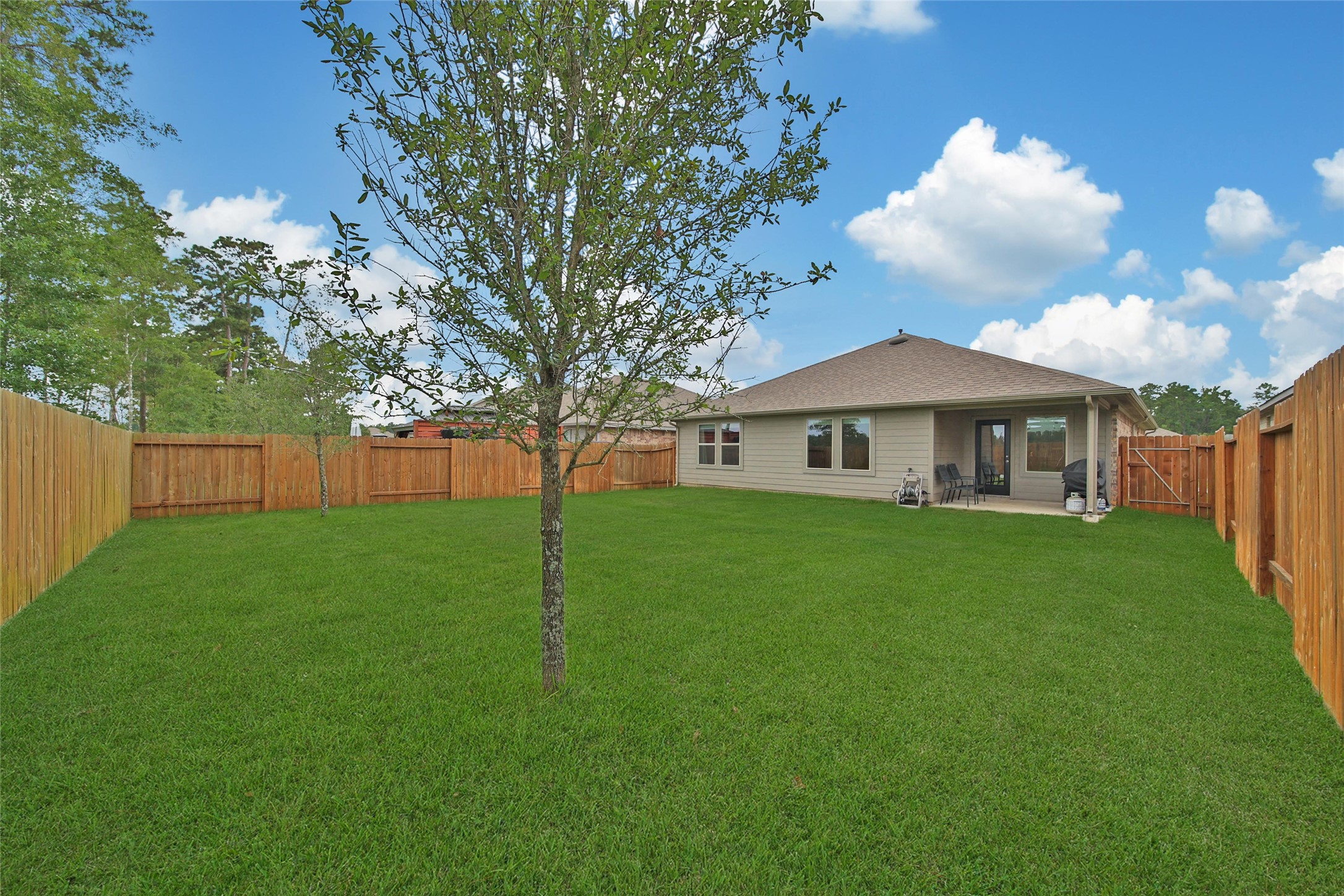 2619 Lost Holly Lane Property Photo 29