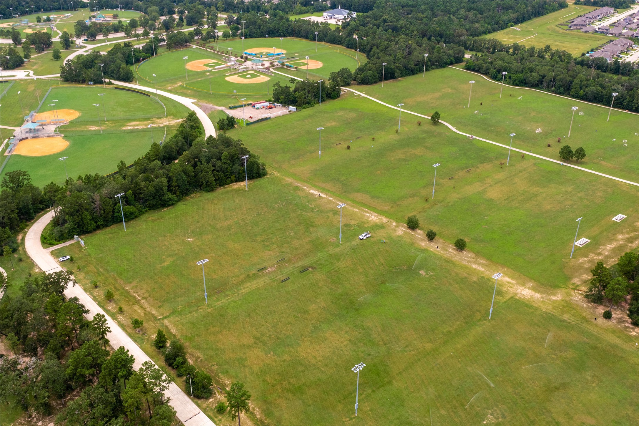 2619 Lost Holly Lane Property Photo 38