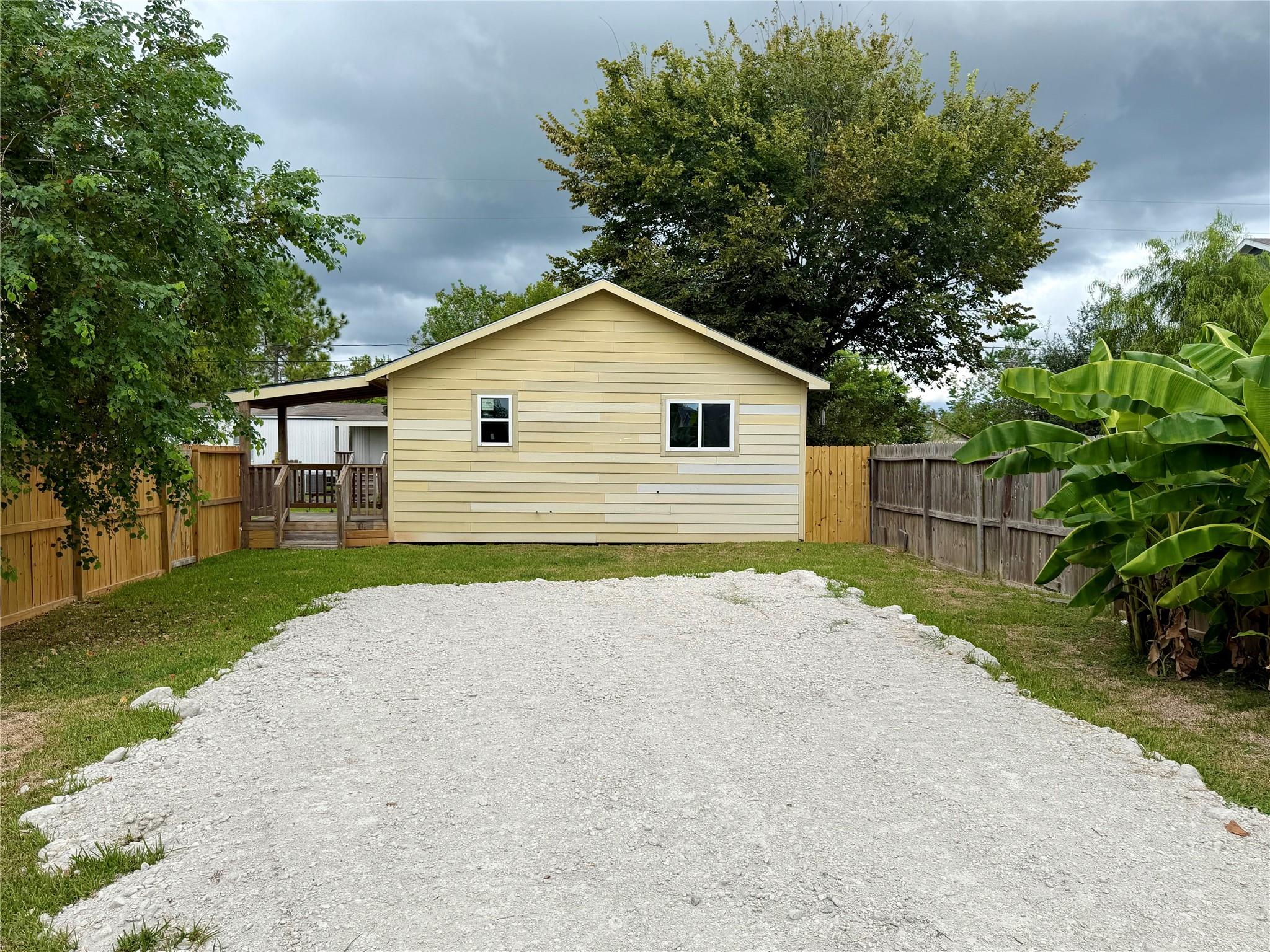 4731 Colony Lane Property Photo 8