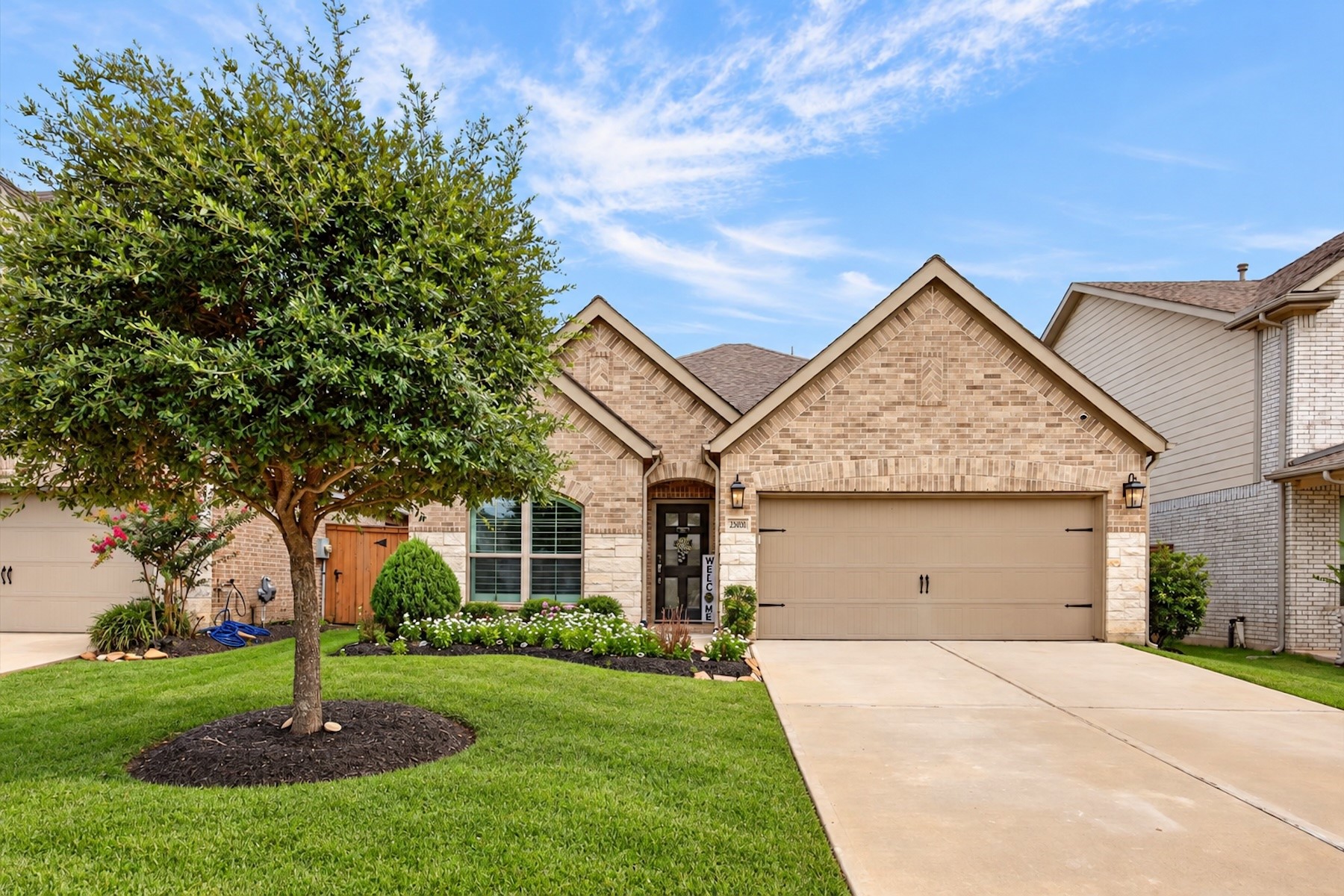 23026 Needlegrass Road Property Photo 1