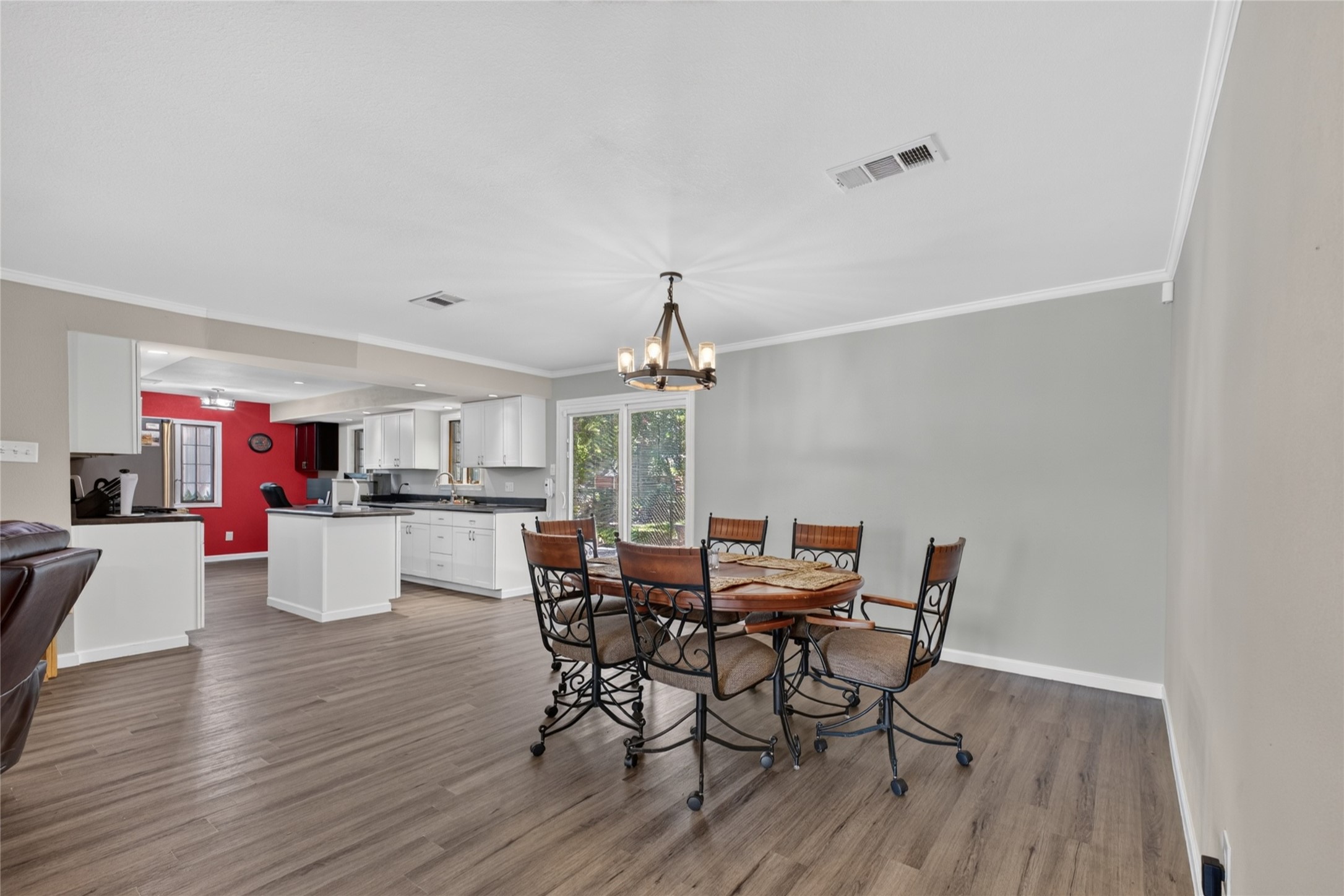 12803 Fairlane Drive Property Photo 12