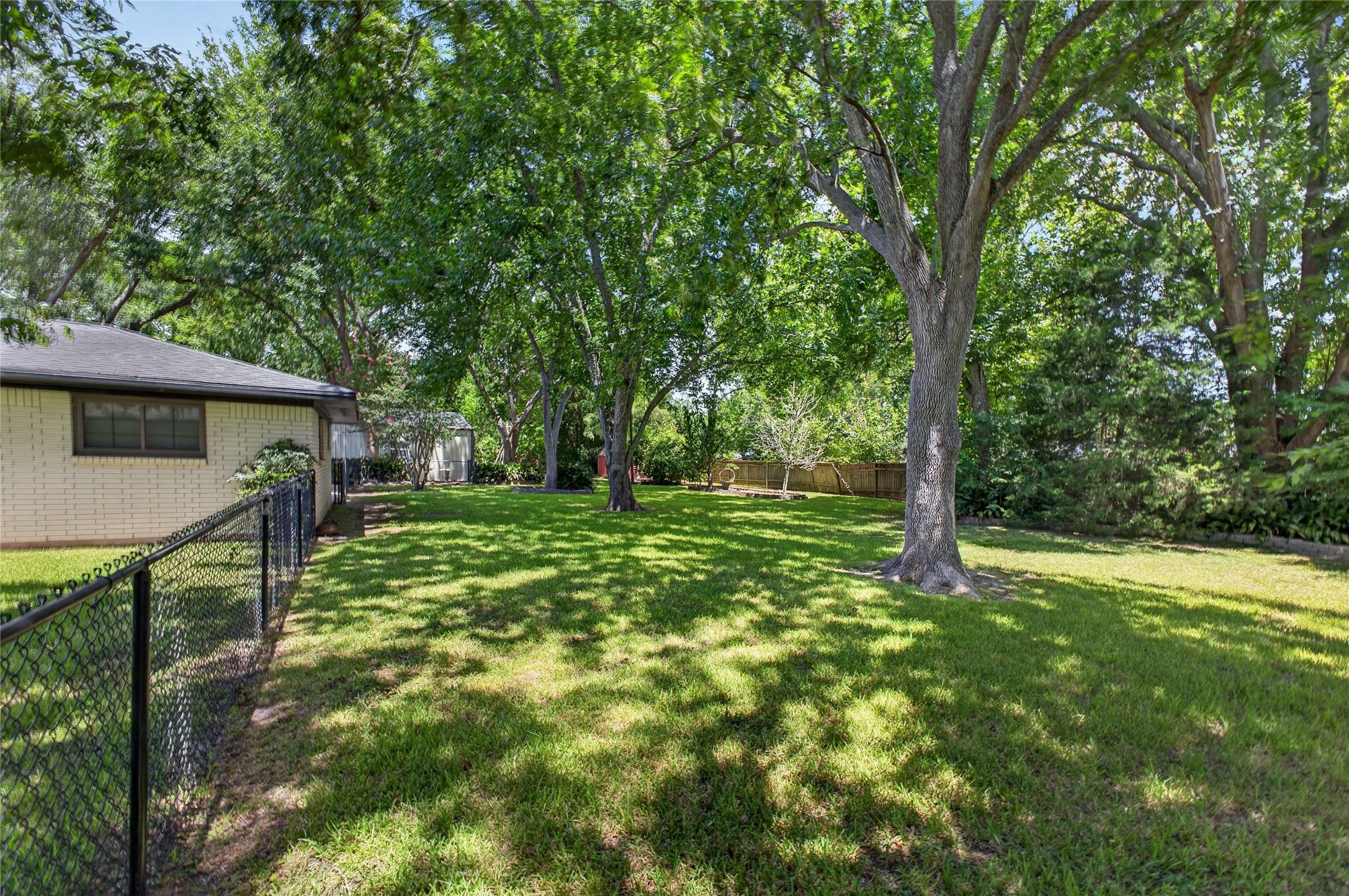 12803 Fairlane Drive Property Photo 27