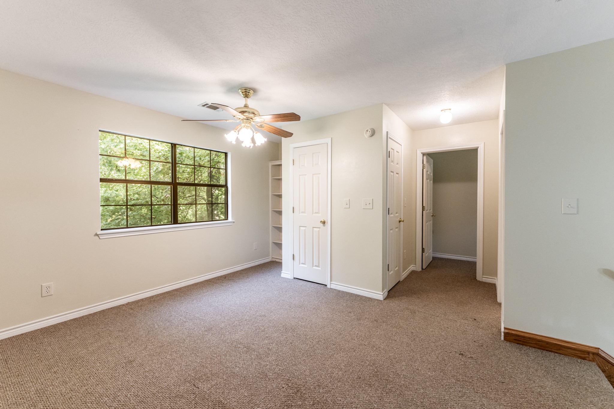 3660 Red Bud Lane Property Photo 15